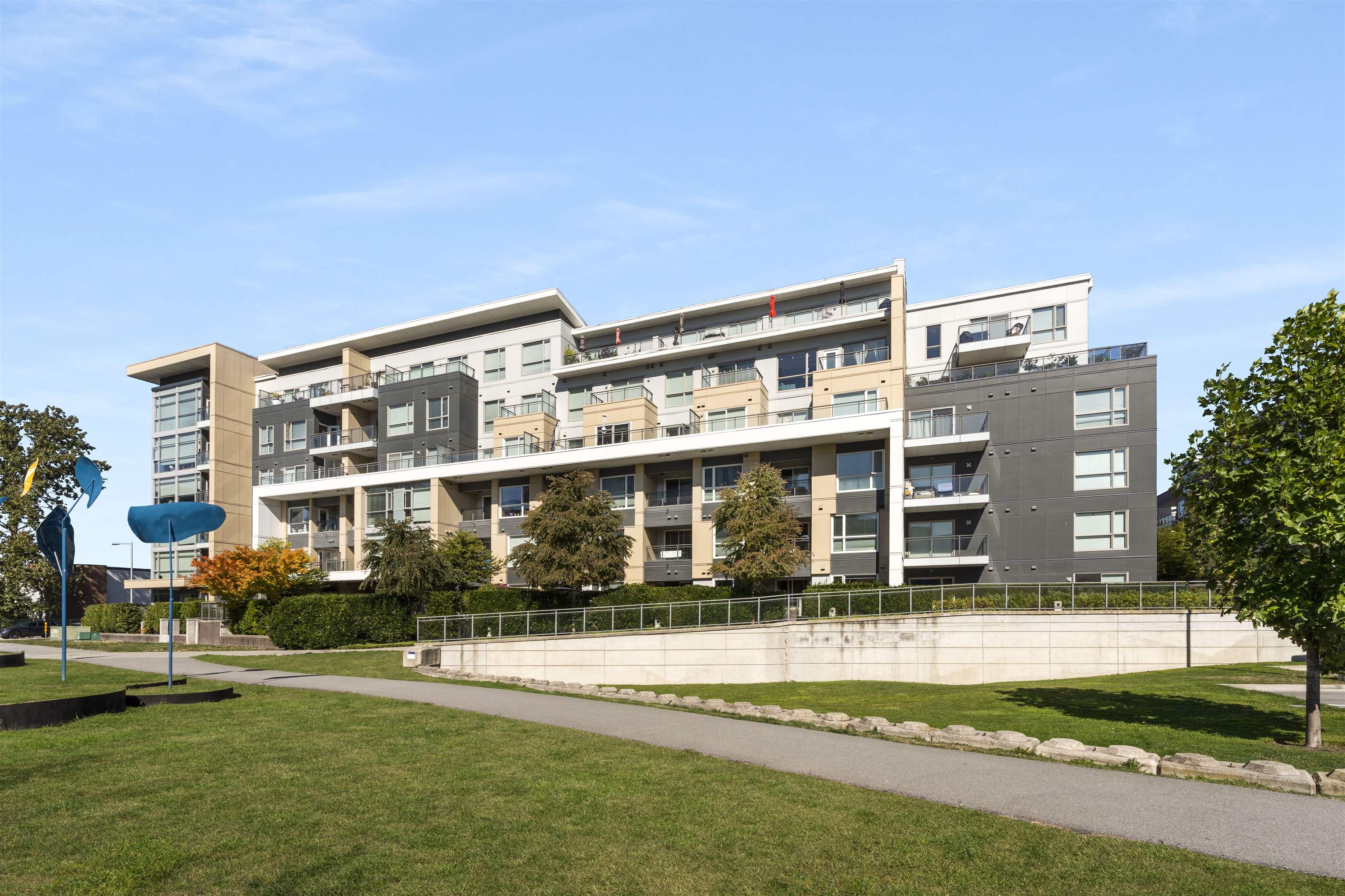 120 5311 CEDARBRIDGE WAY, #120