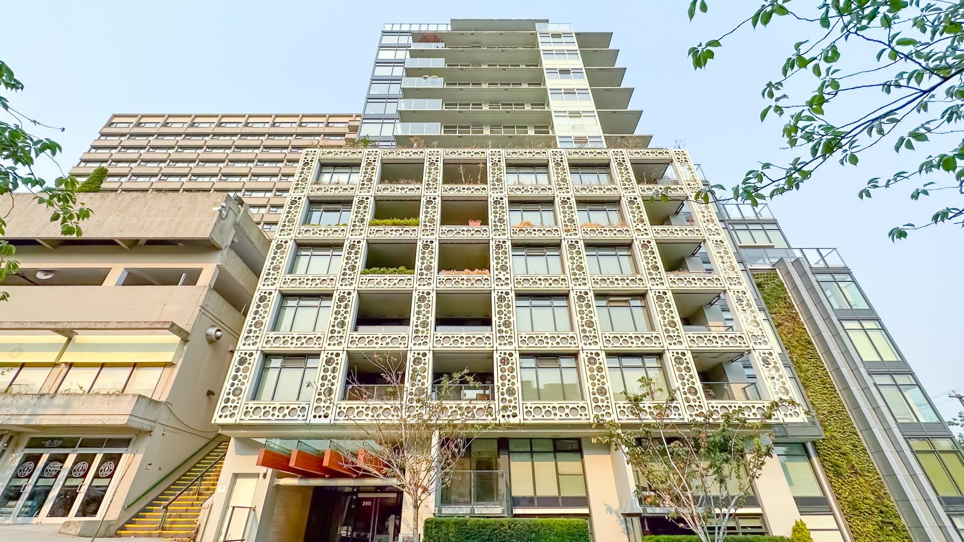 902 2411 HEATHER STREET, #902