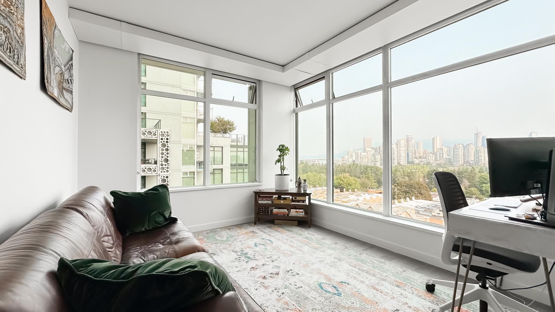 902 2411 HEATHER STREET, #902