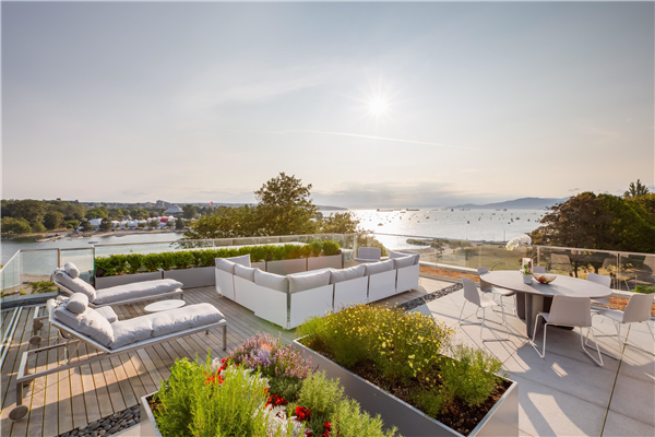 301 1460 BUTE STREET, Vancouver
