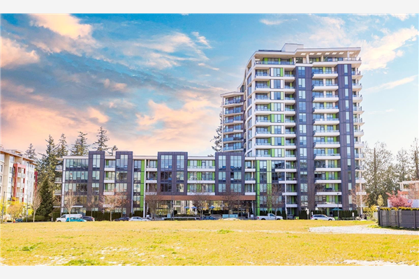 806 3533 ROSS DRIVE, Vancouver