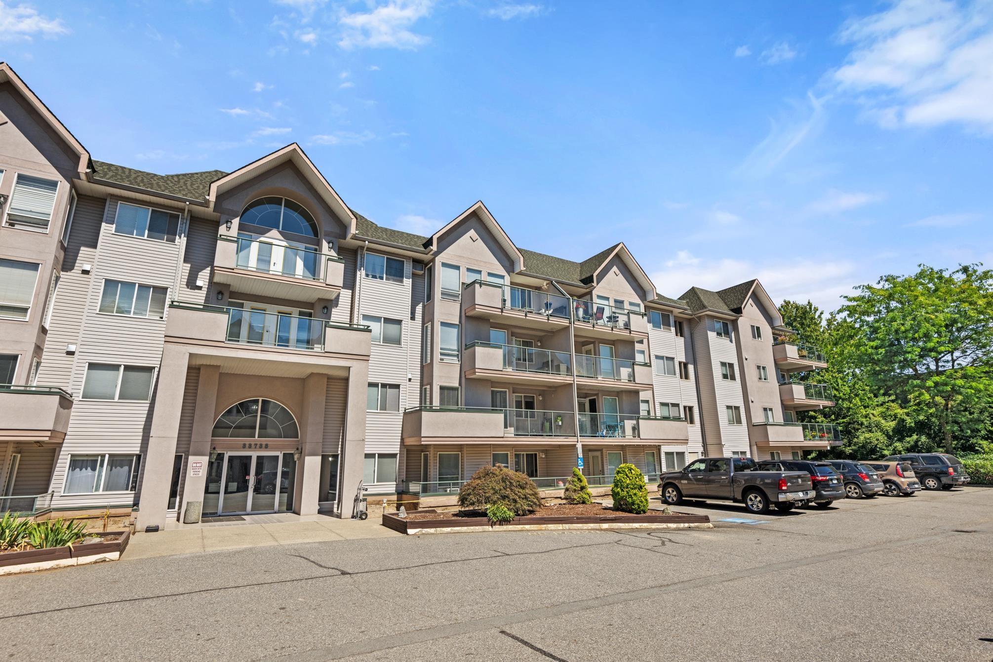 303 33738 KING ROAD, #303