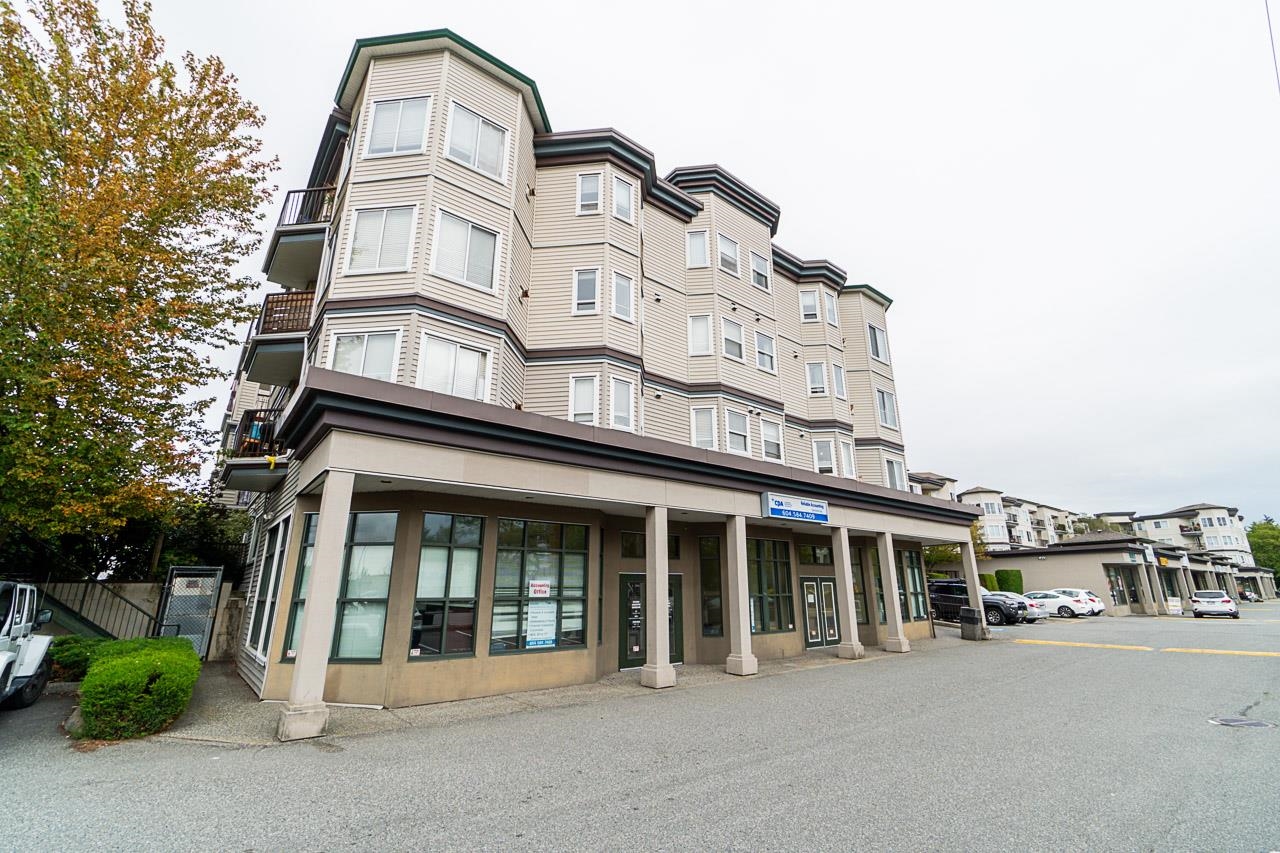 218 5759 GLOVER ROAD, #218