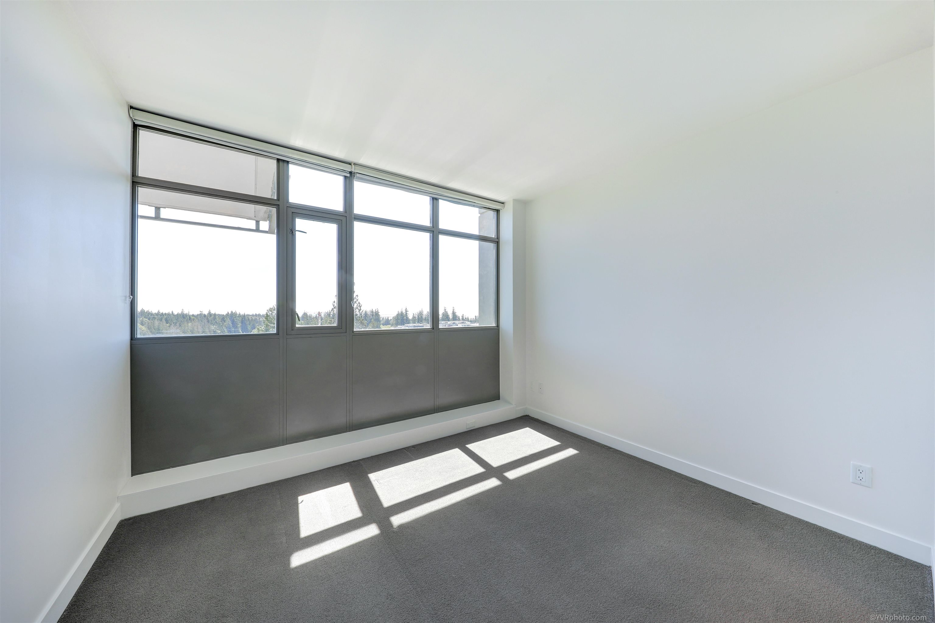 1208 5782 BERTON AVENUE, #1208