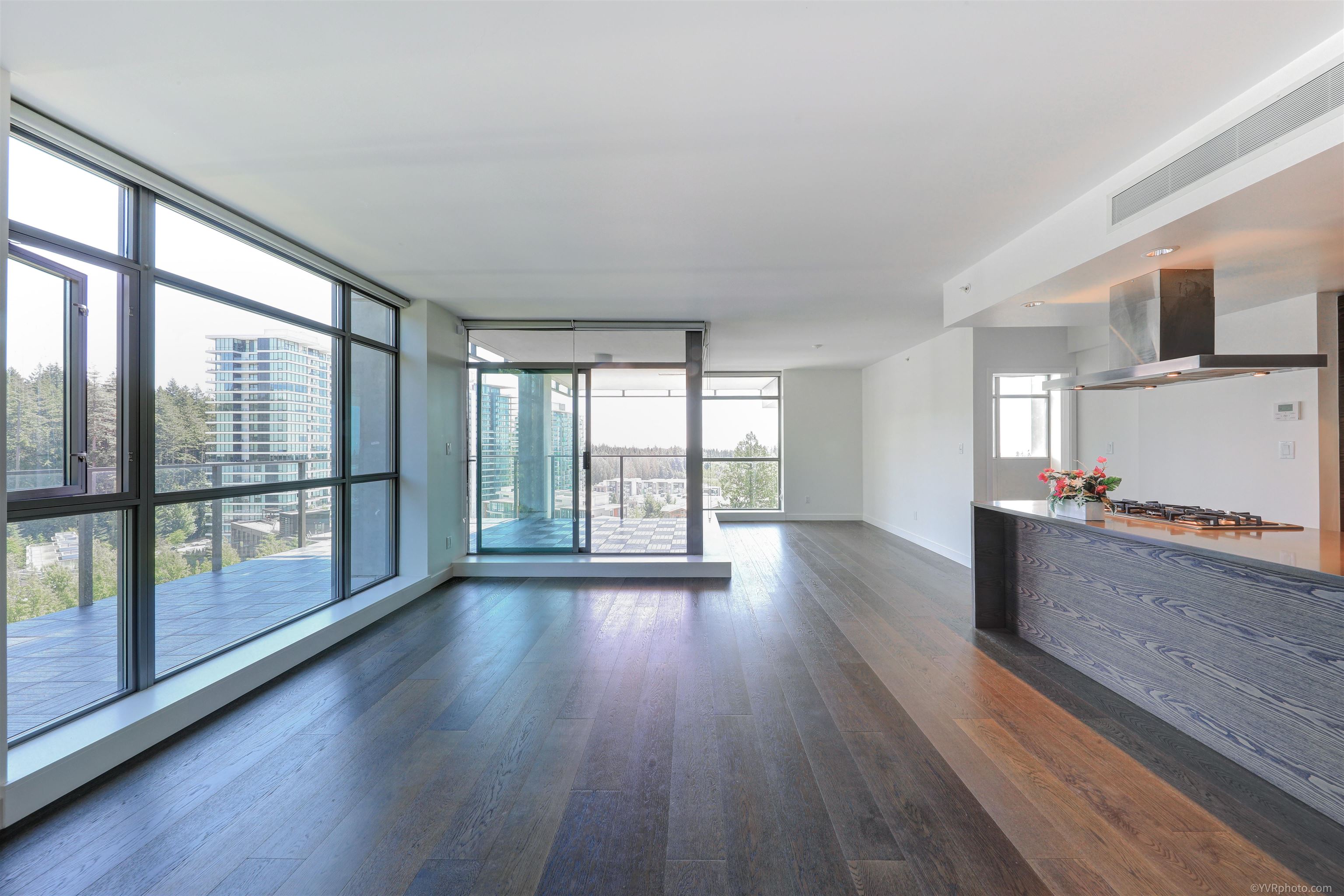 1208 5782 BERTON AVENUE, #1208