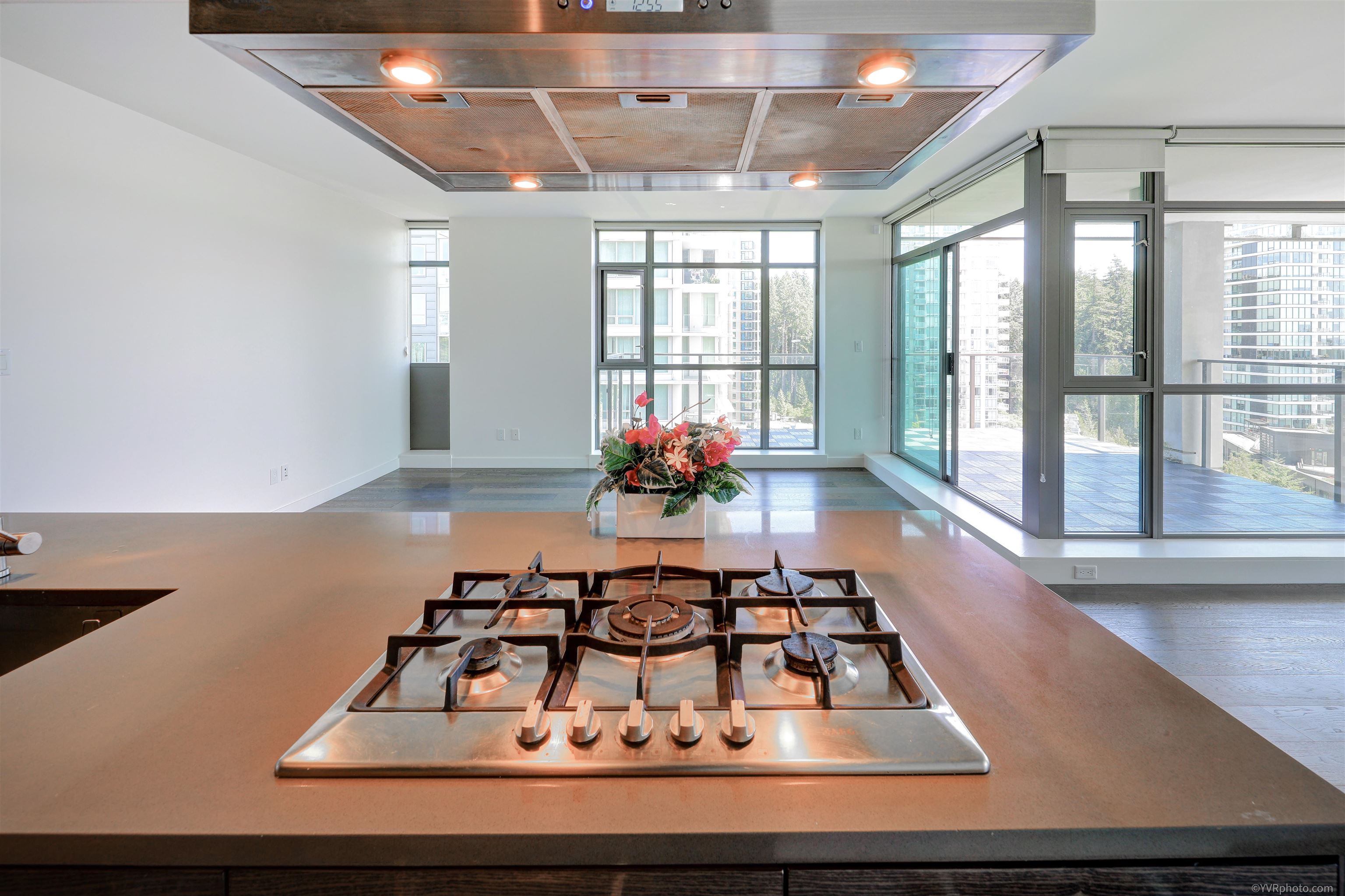 1208 5782 BERTON AVENUE, #1208