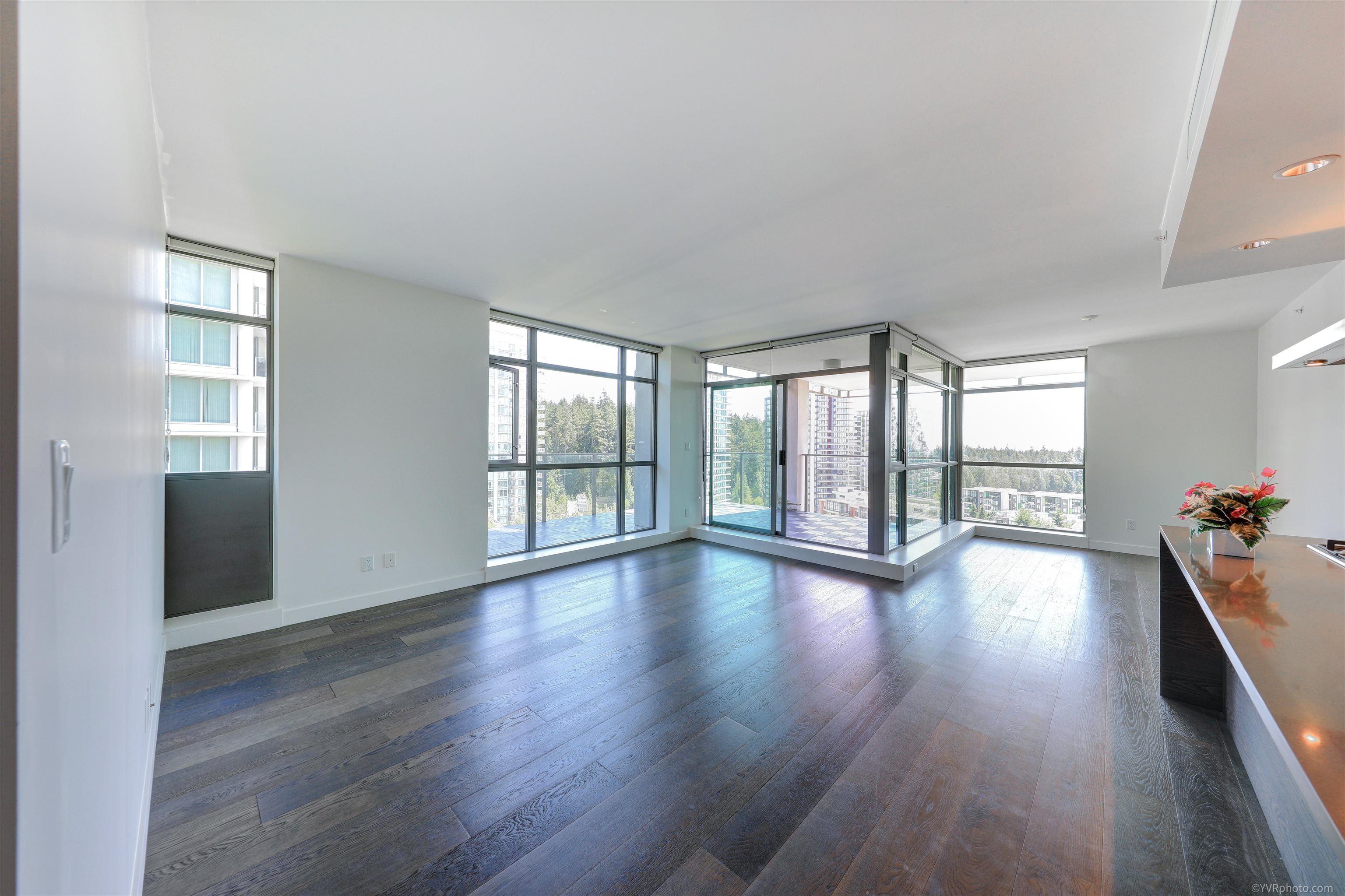 1208 5782 BERTON AVENUE, #1208