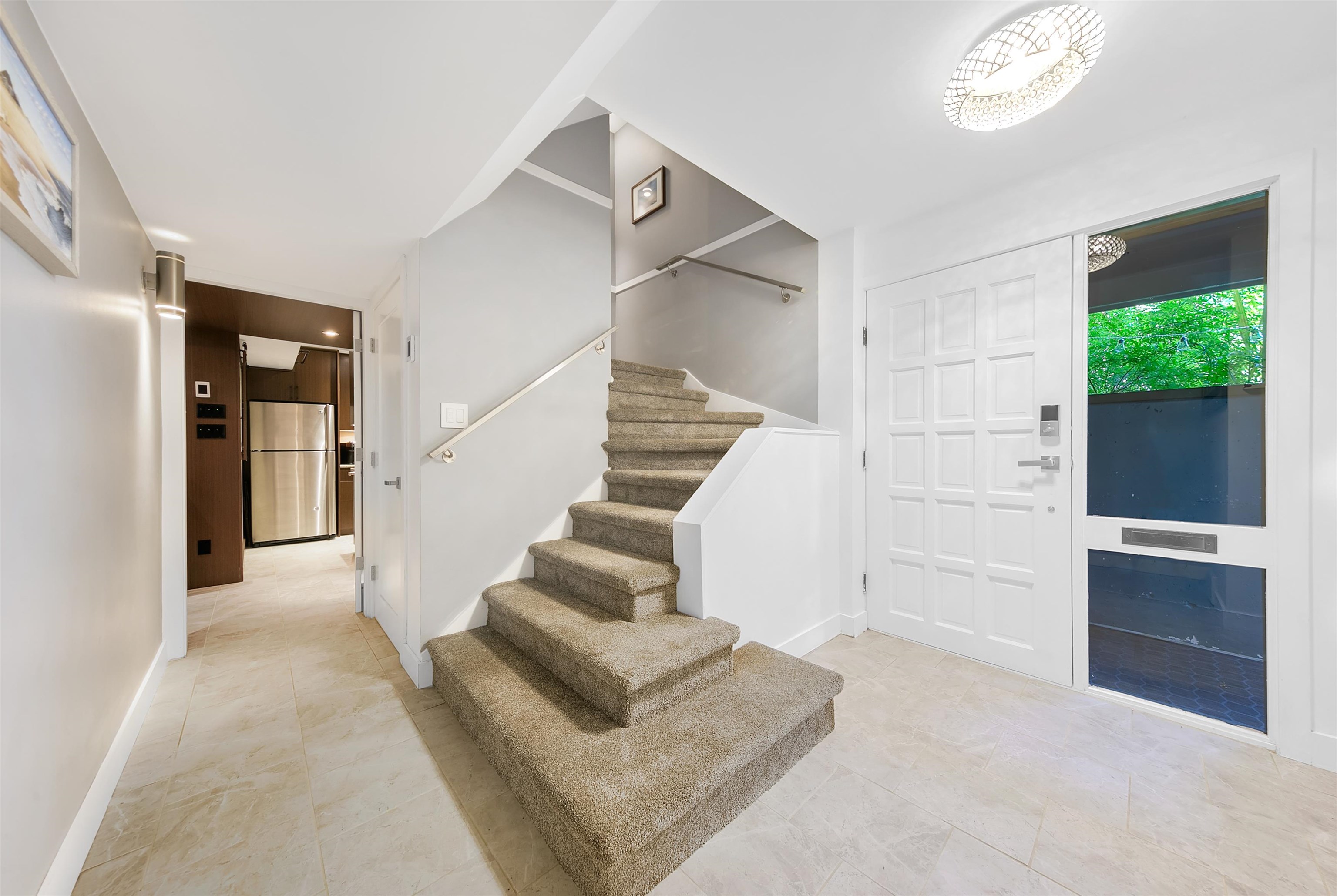 818 FREDERICK ROAD