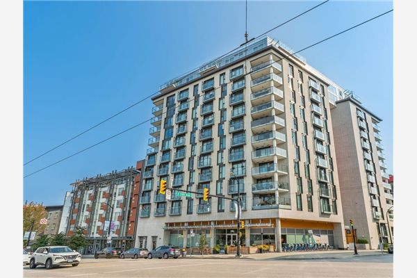 402 233 KINGSWAY AVENUE, Vancouver