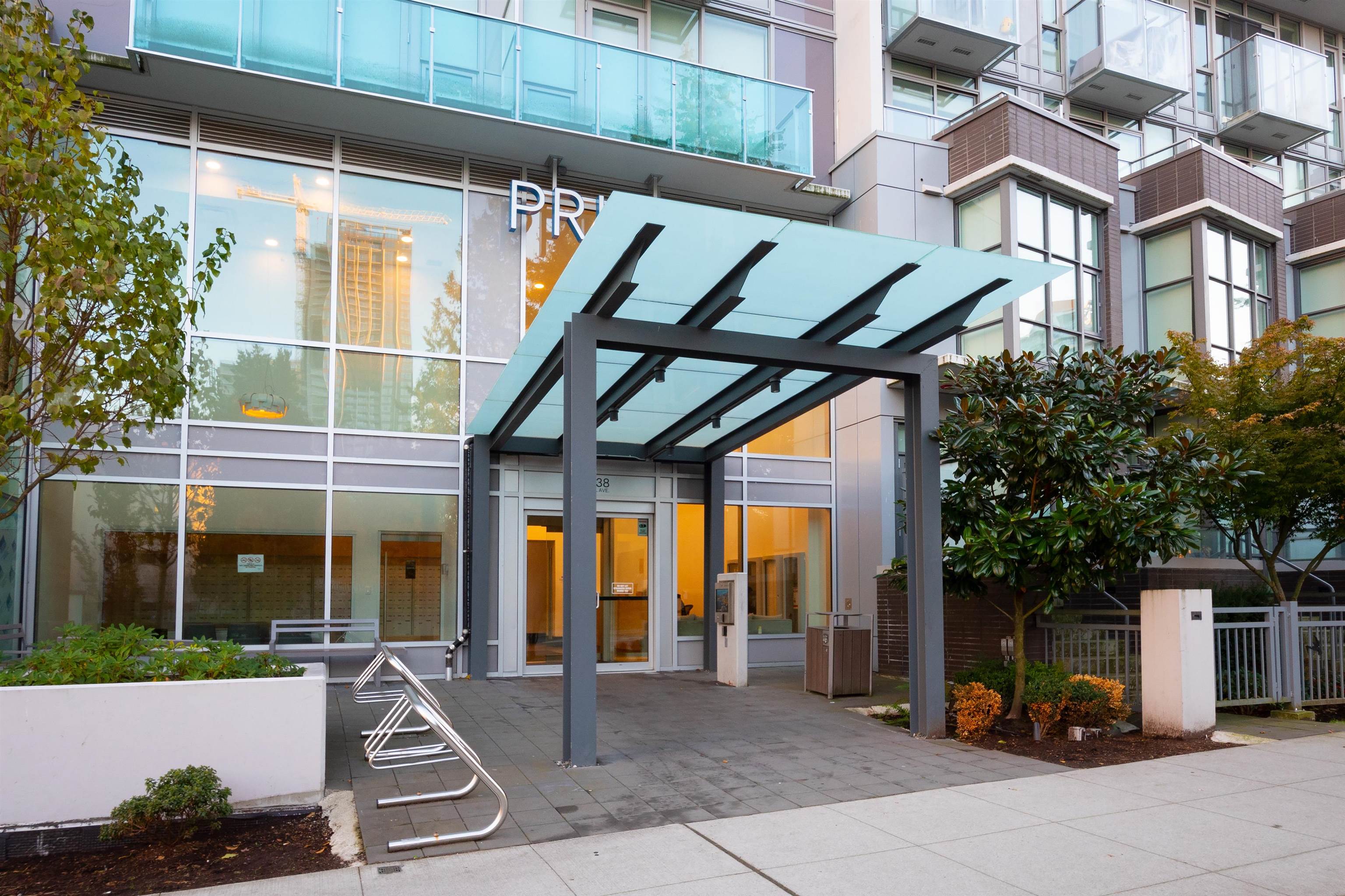 1507 13438 CENTRAL AVENUE, #1507