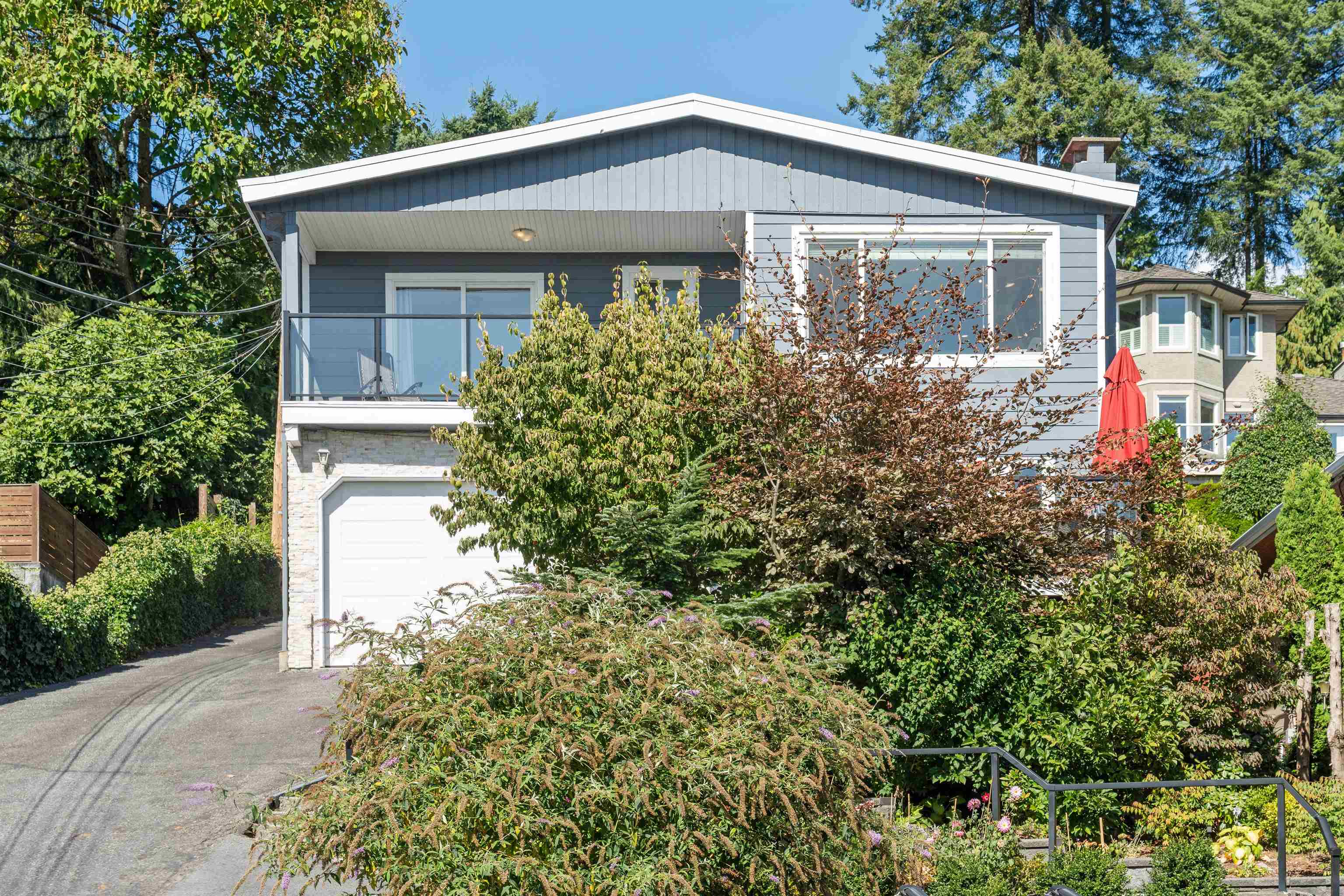 1130 W 17TH STREET