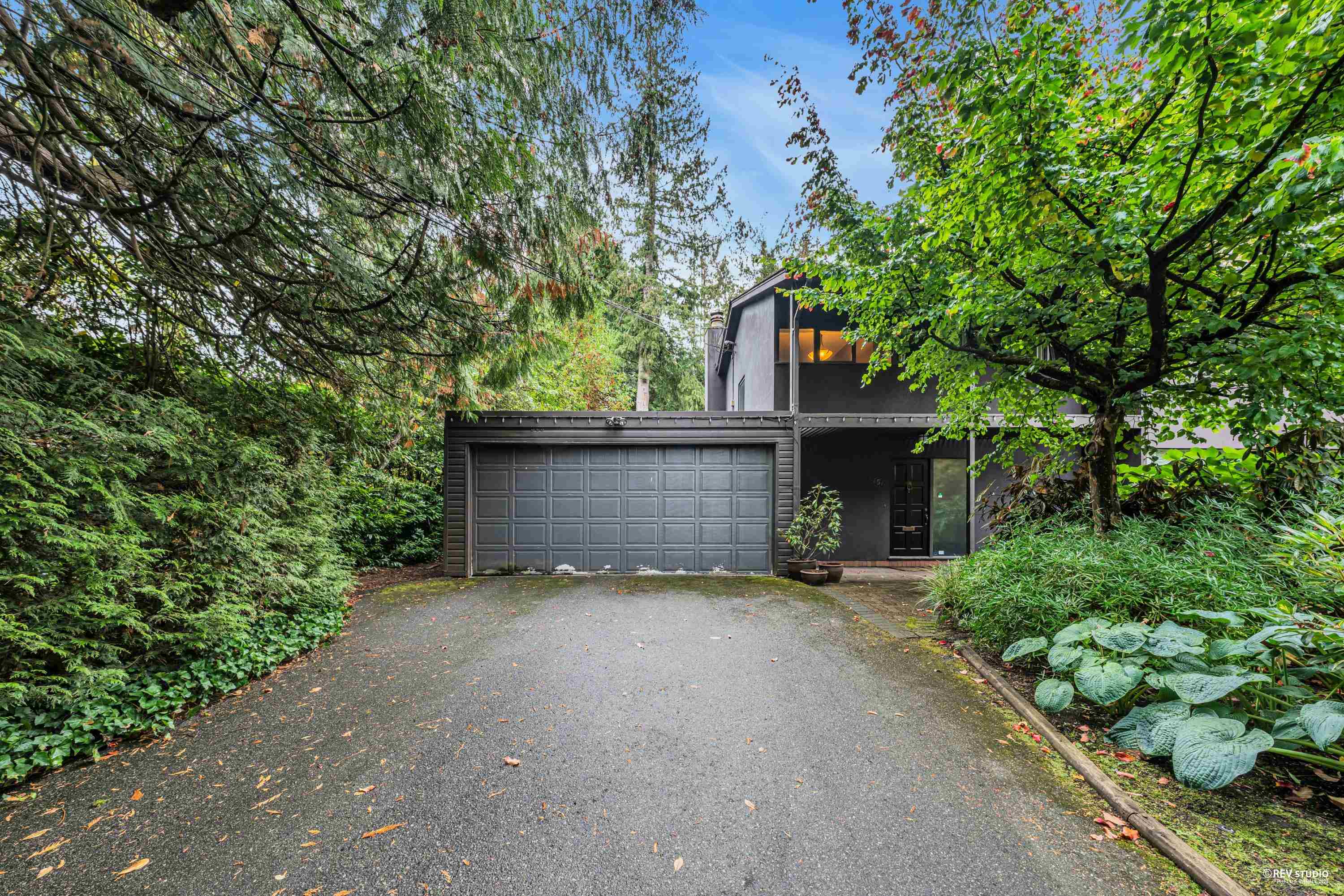 4756 DRUMMOND DRIVE