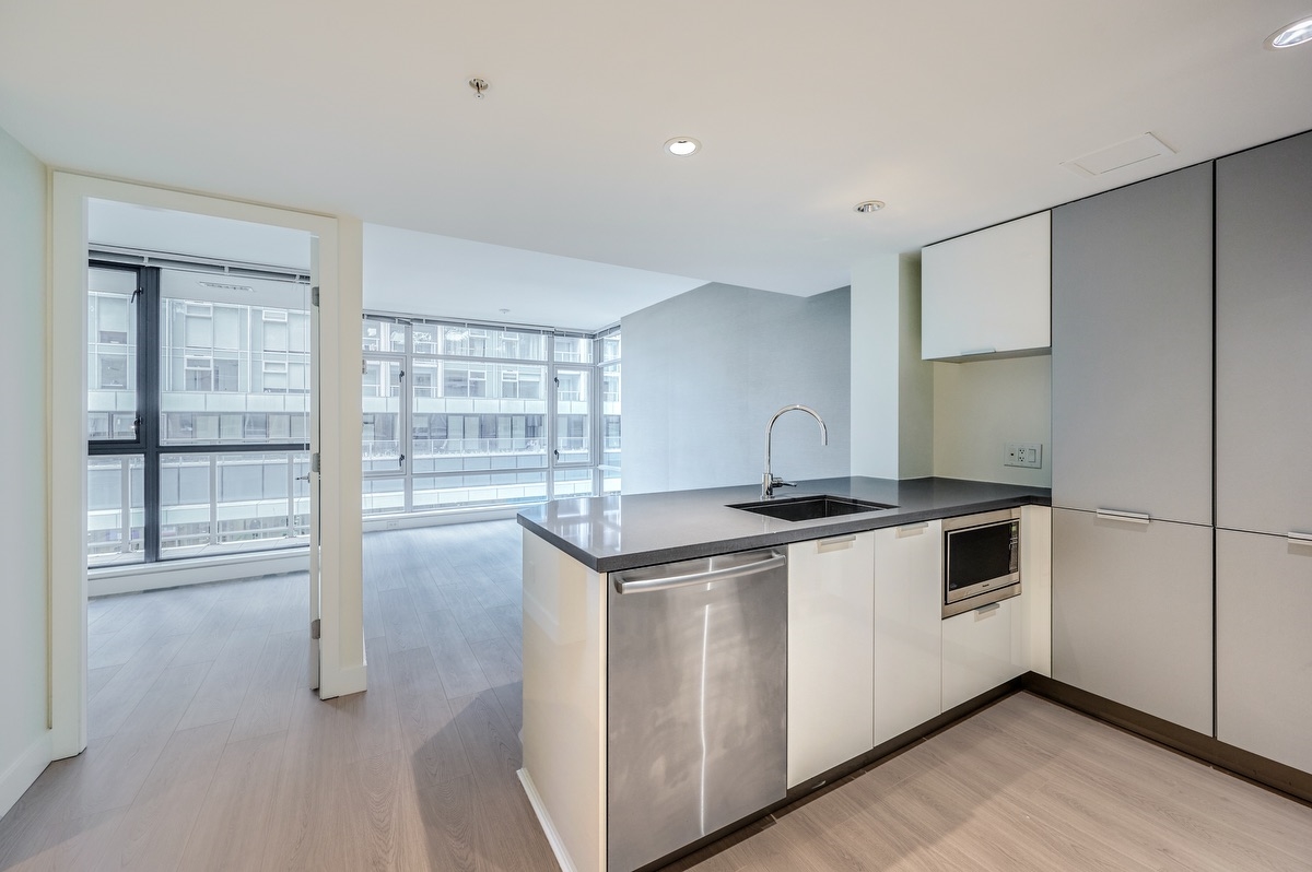 810 788 RICHARDS STREET, #810