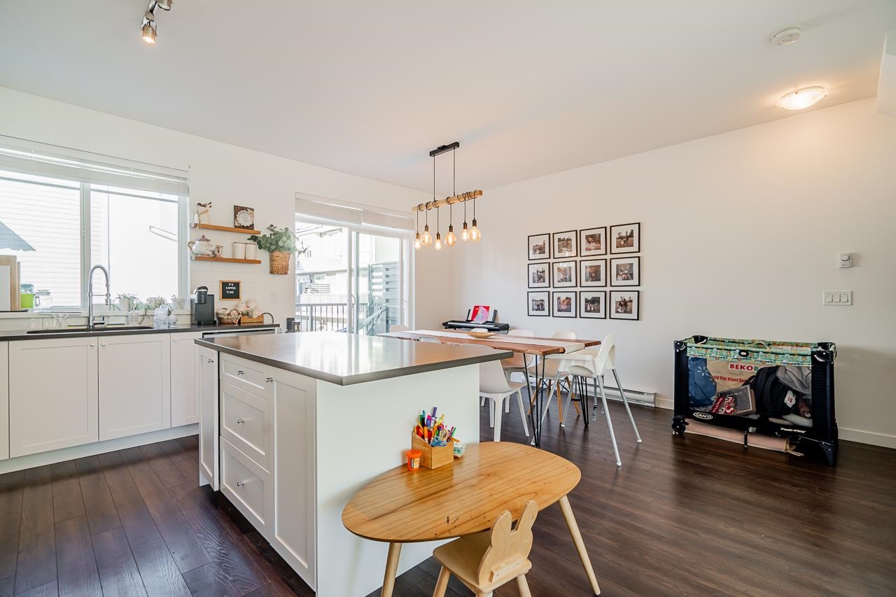 79 15850 85 AVENUE, #79