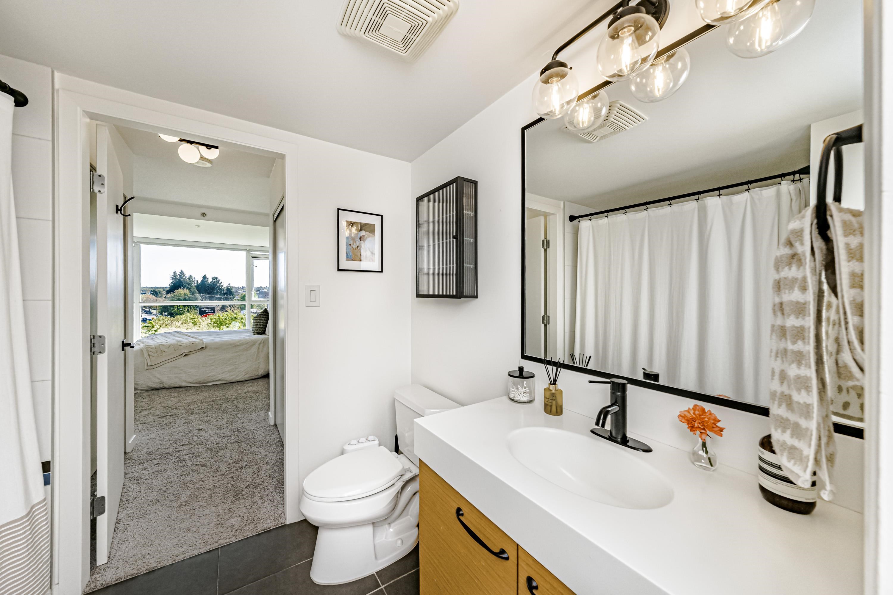 605 2770 SOPHIA STREET, #605