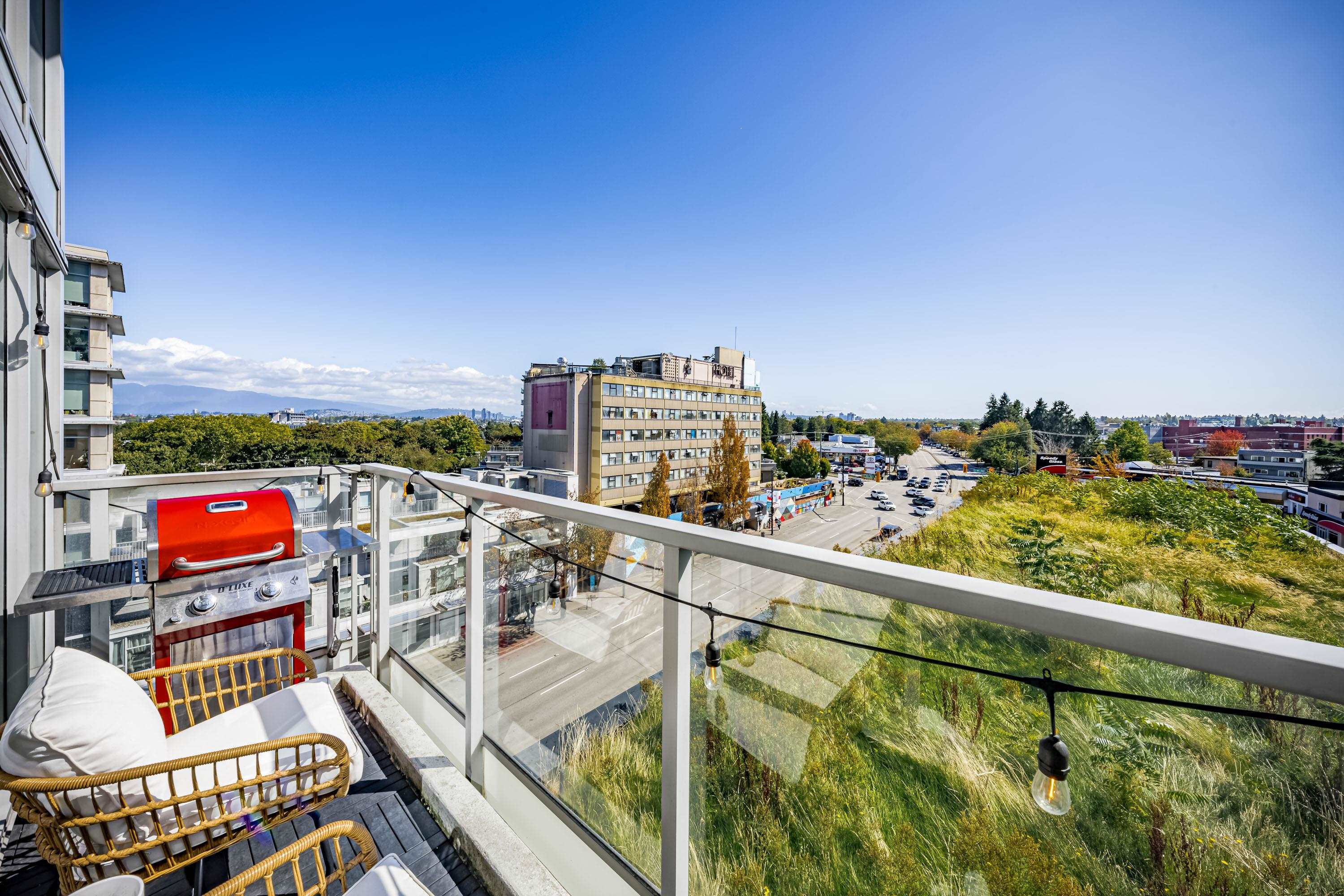 605 2770 SOPHIA STREET, #605