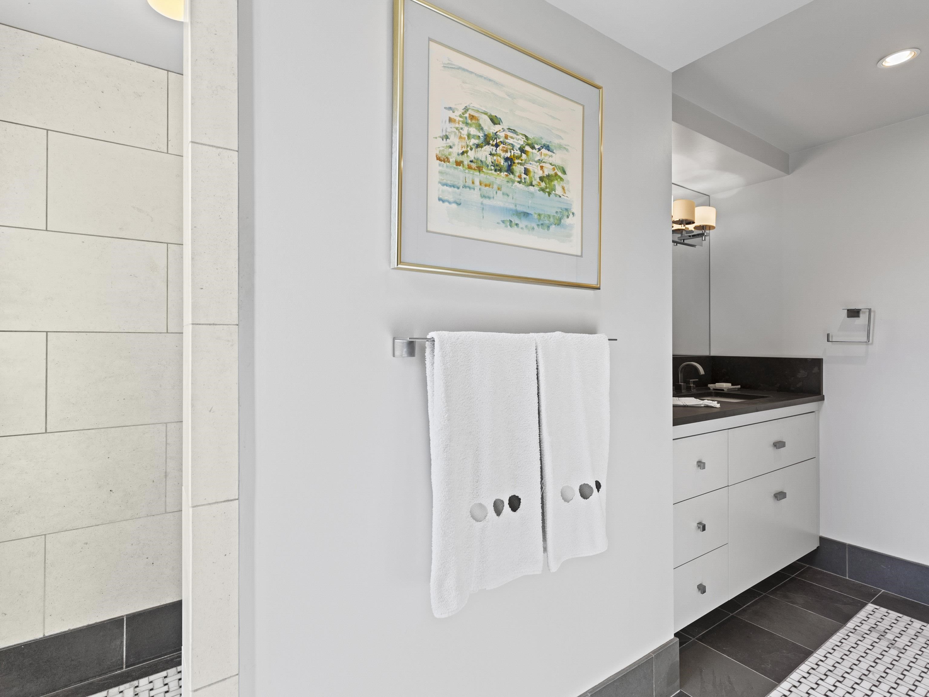 501 1550 W 15TH AVENUE, #501