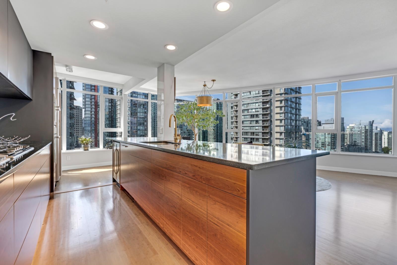 1804 1233 W CORDOVA STREET, #1804