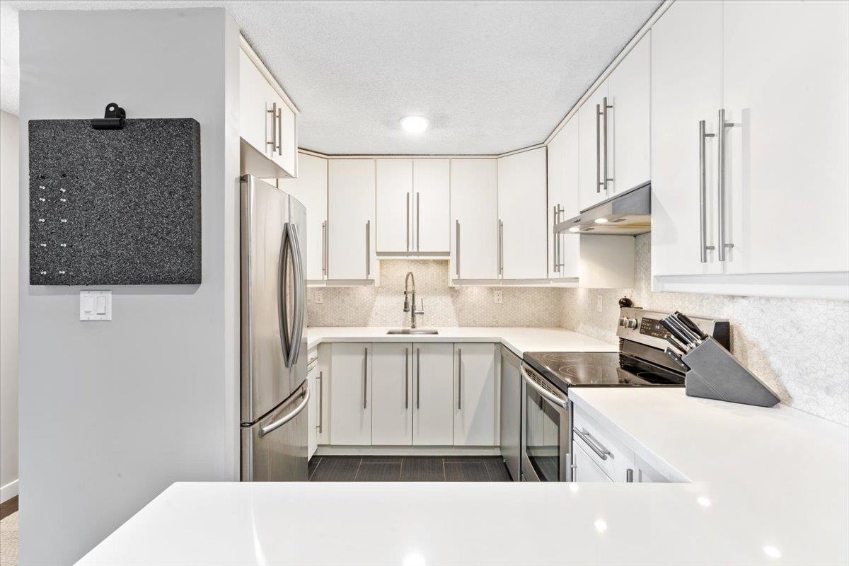 309 1040 PACIFIC STREET, #309
