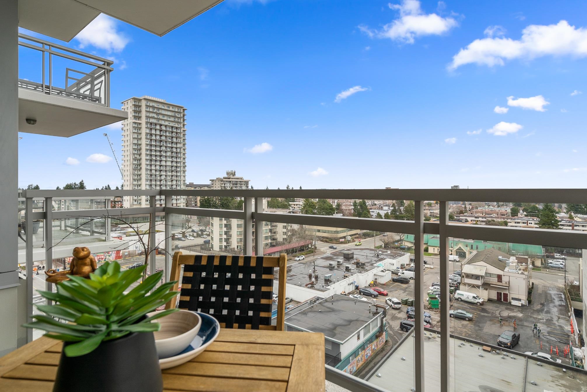 907 1473 JOHNSTON ROAD, #907