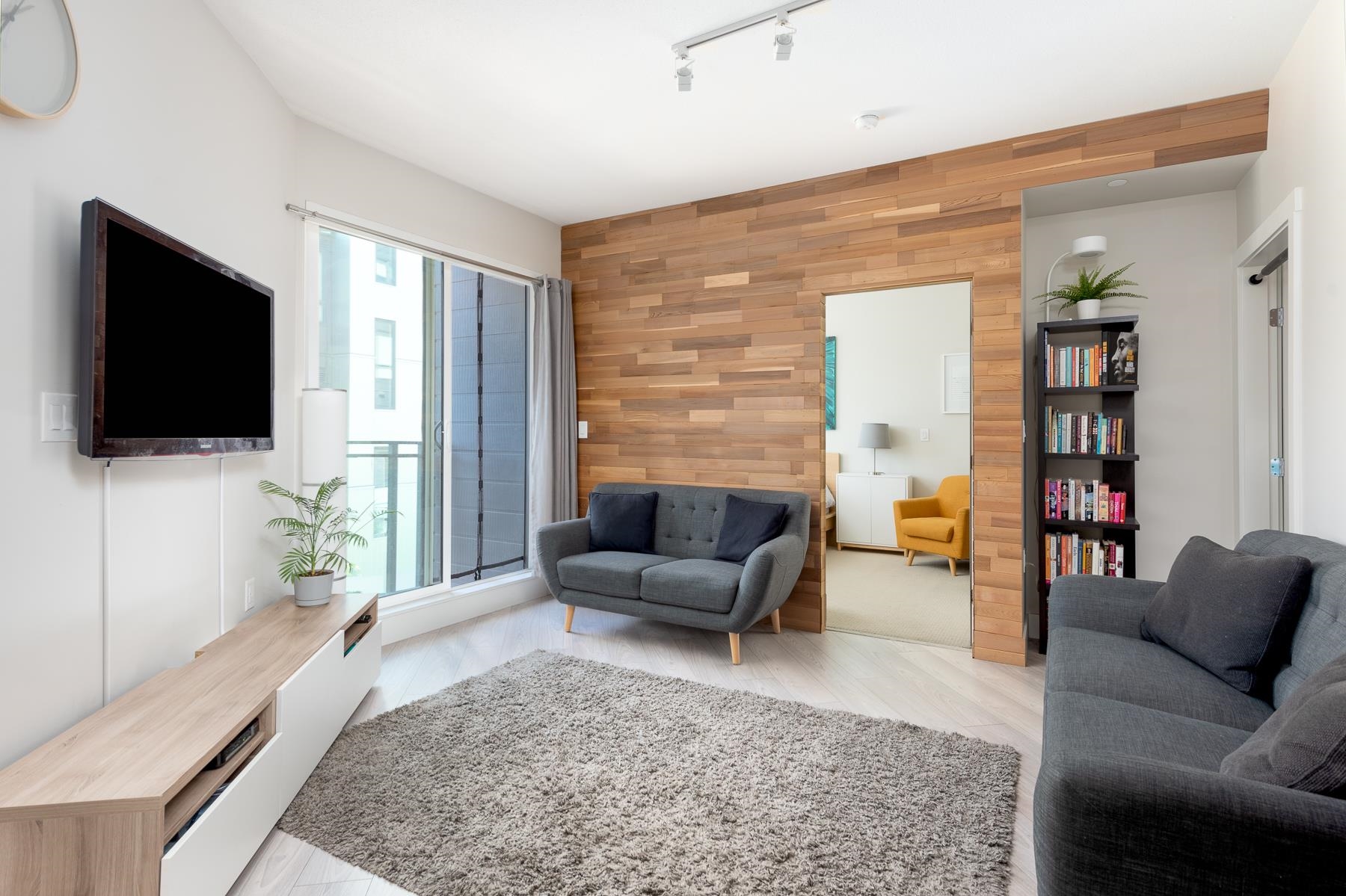 313 3588 SAWMILL CRESCENT, #313