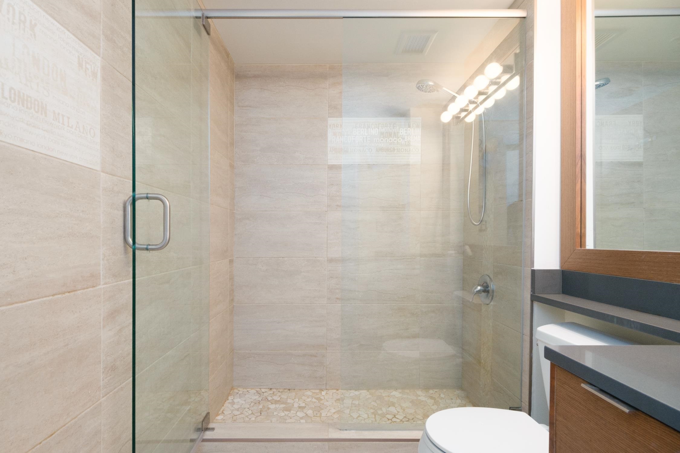 802 1318 HOMER STREET, #802