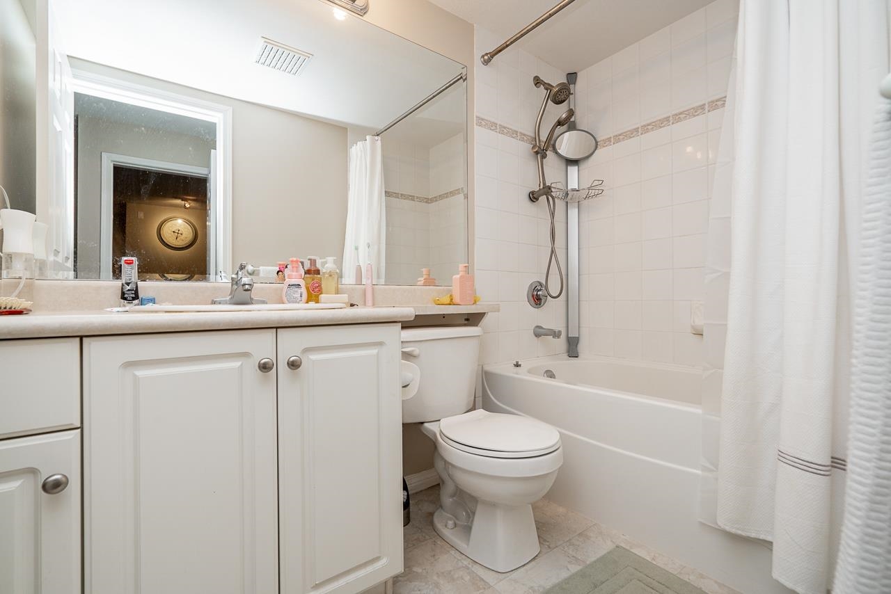 102 1280 MERKLIN STREET, #102