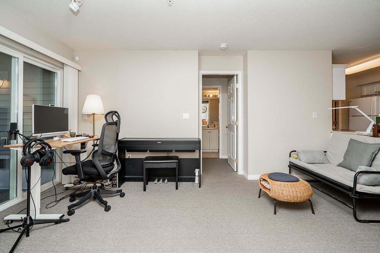 102 1280 MERKLIN STREET, #102