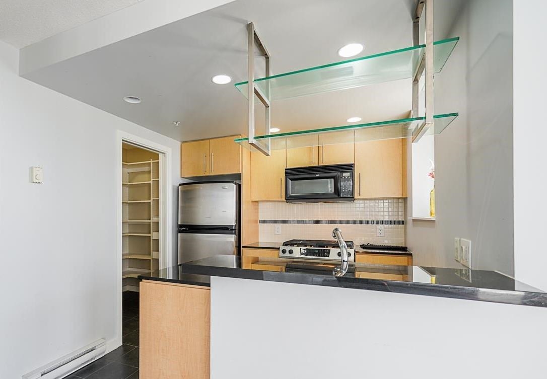 2306 550 PACIFIC STREET, #2306