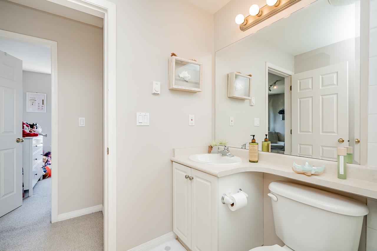 307 1280 MERKLIN STREET, #307