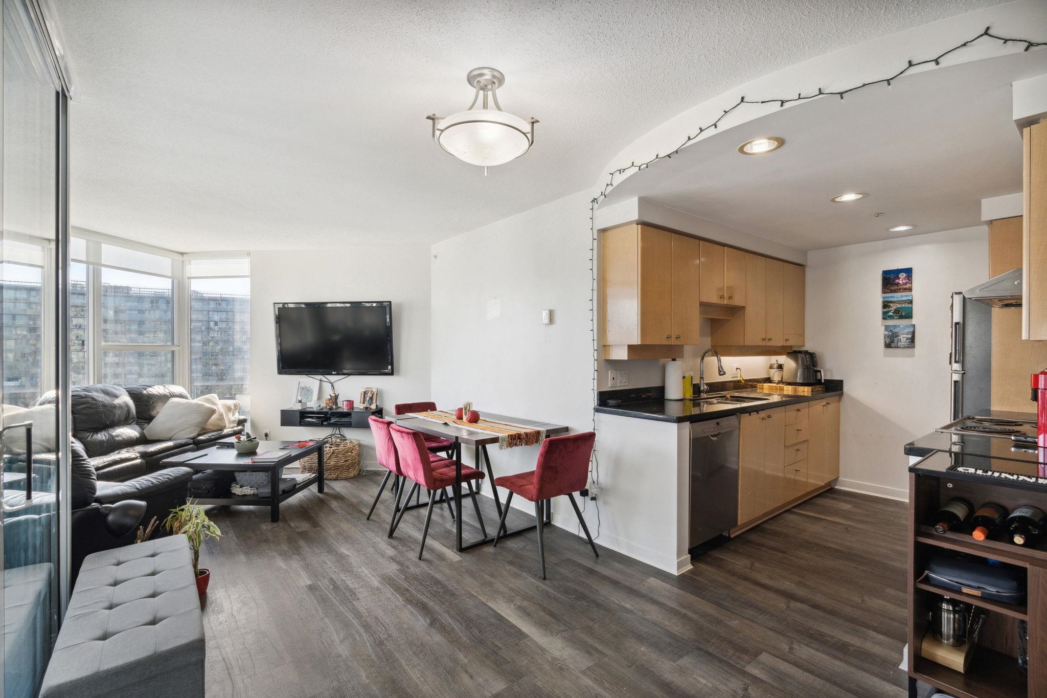 3008 1009 EXPO BOULEVARD, #3008