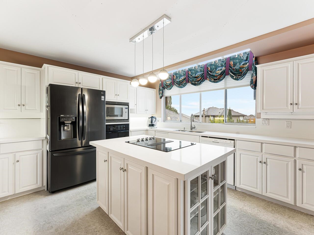 894 CITADEL DRIVE