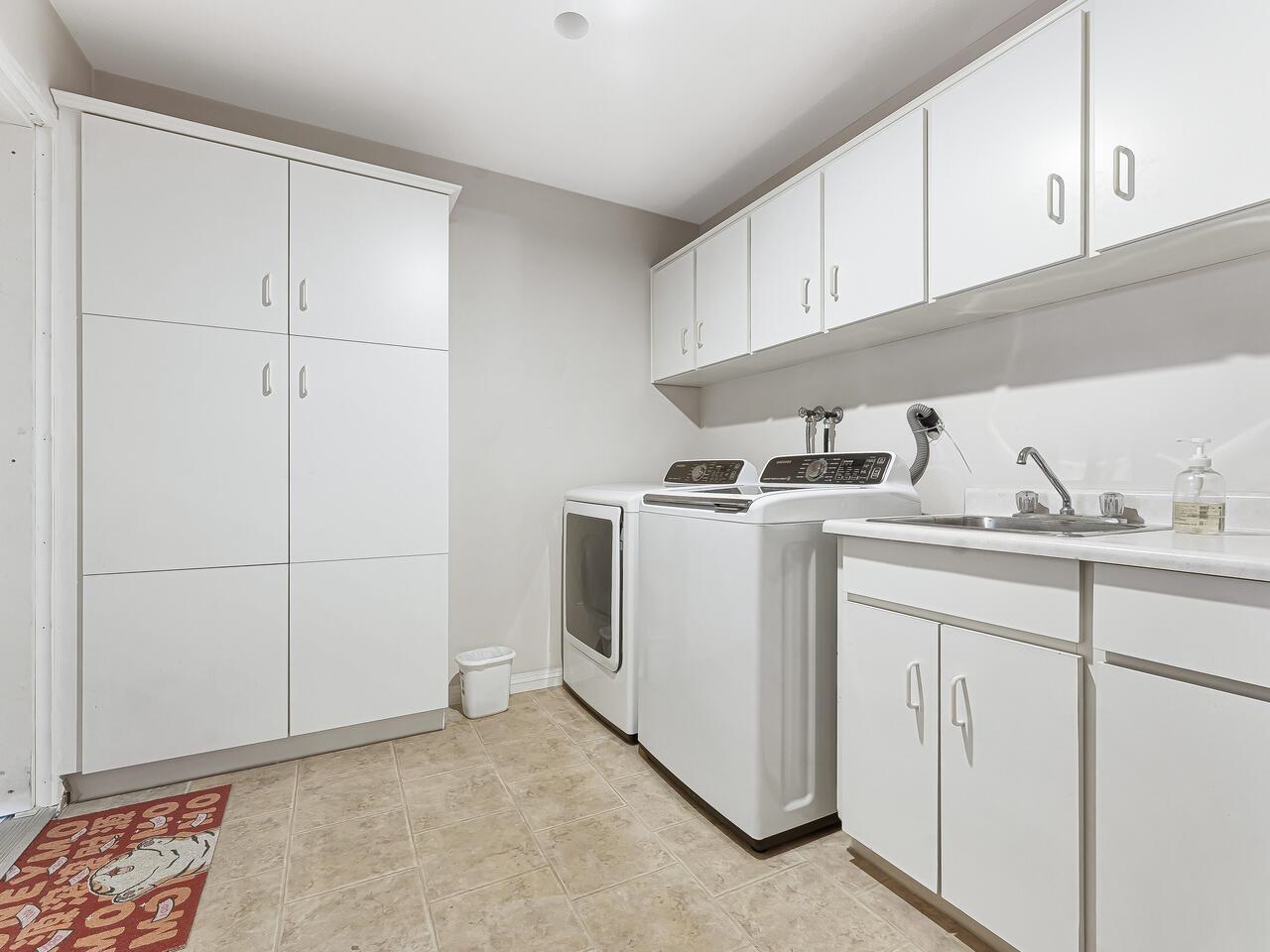 894 CITADEL DRIVE