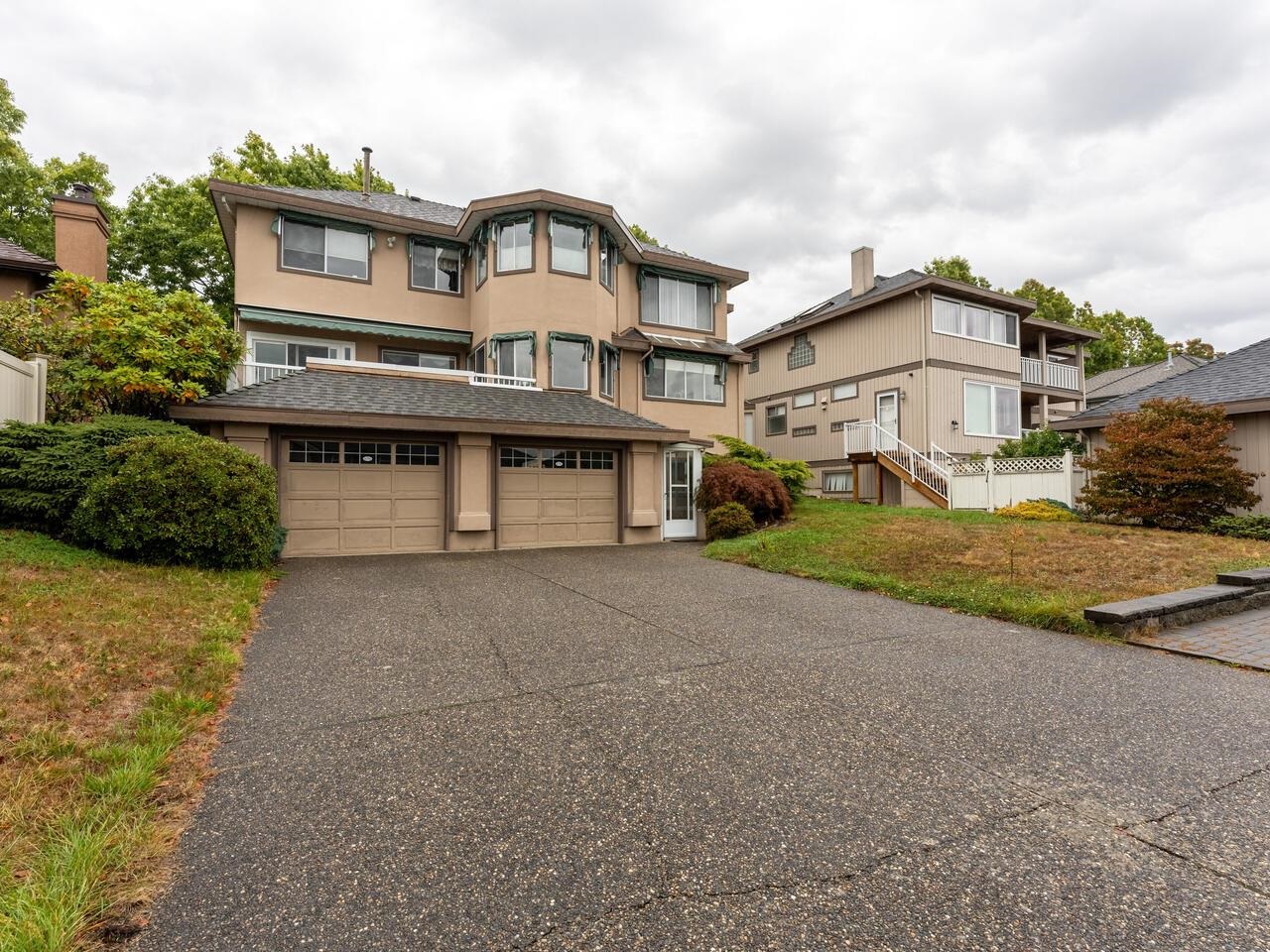 894 CITADEL DRIVE