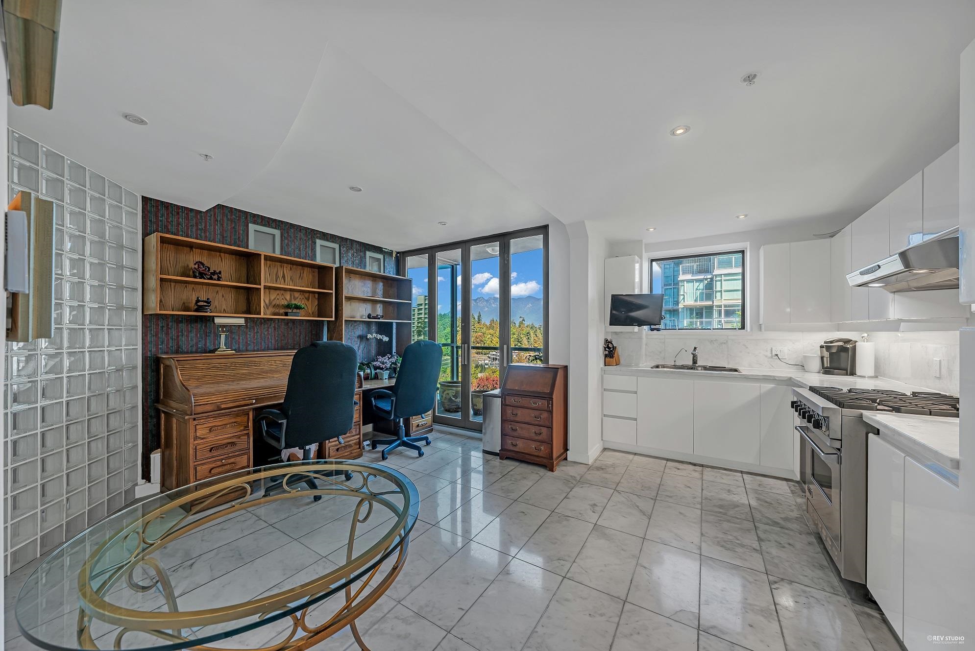 901 1888 ALBERNI STREET, #901