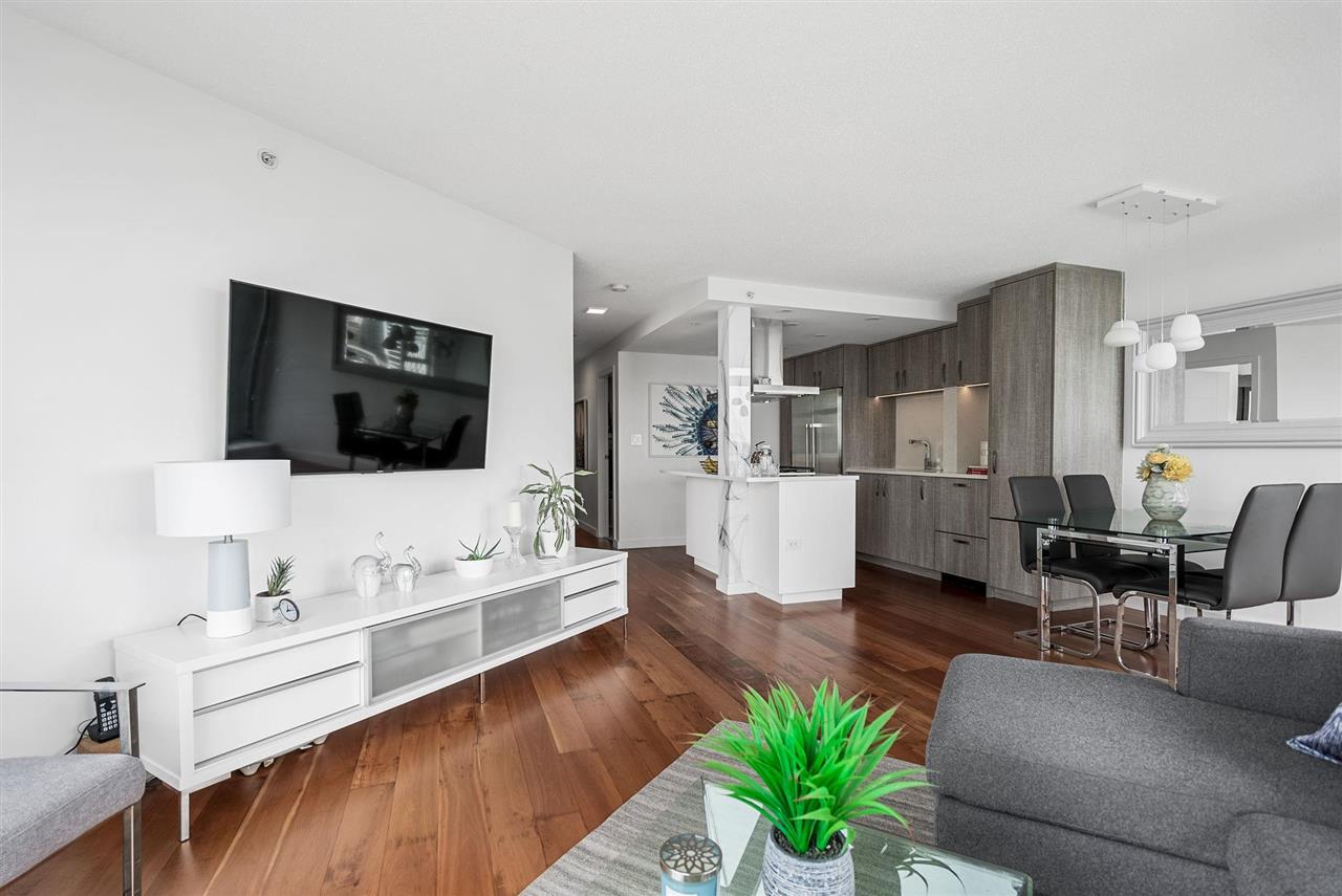 1602 583 BEACH CRESCENT, #1602