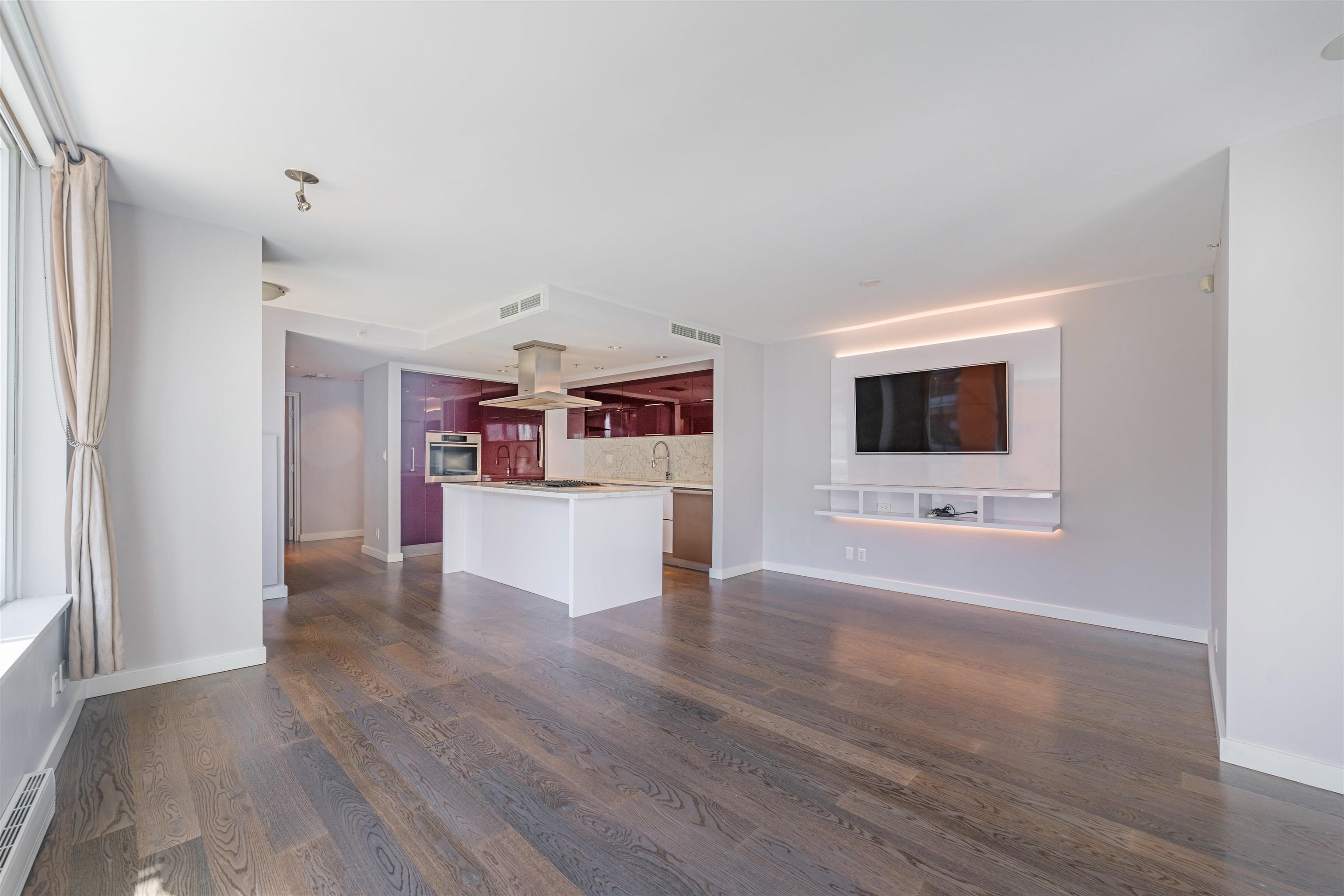 506 8 SMITHE MEWS, #506