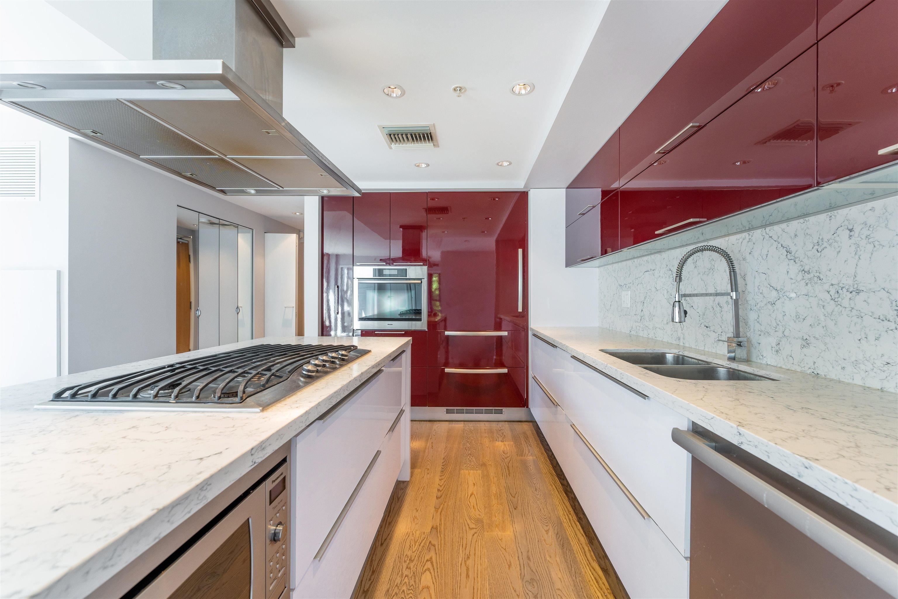 506 8 SMITHE MEWS, #506