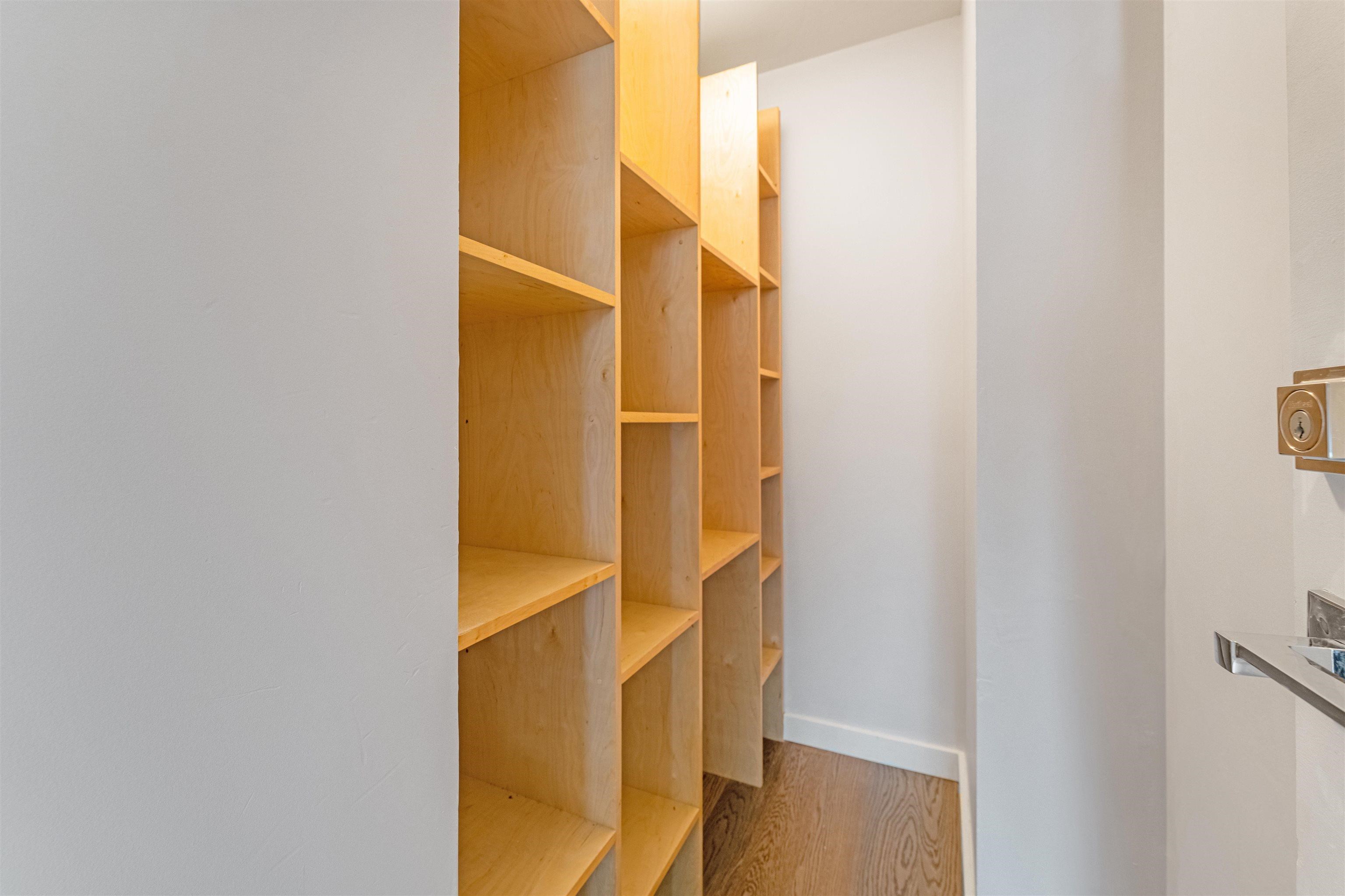 506 8 SMITHE MEWS, #506