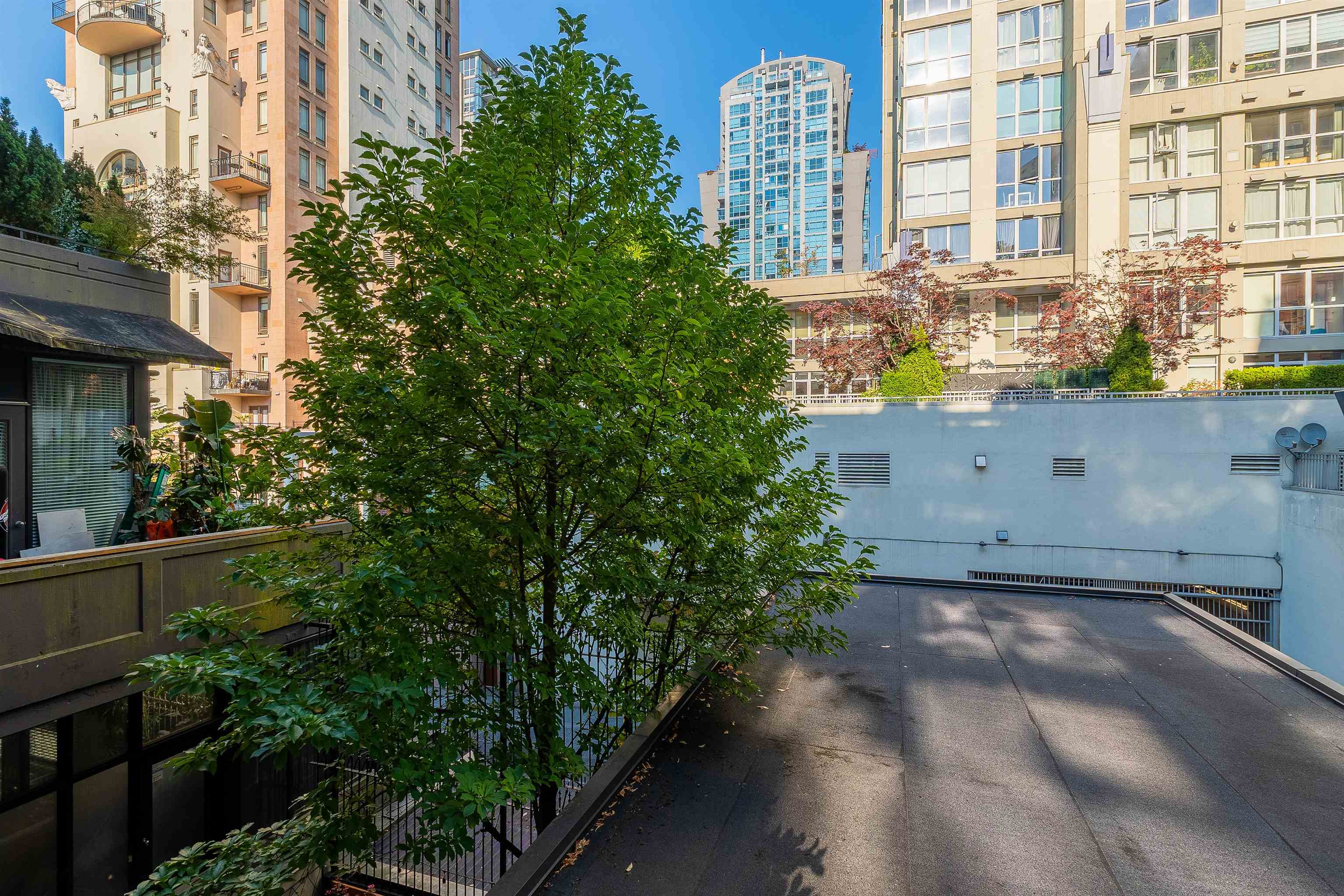 301 1241 HOMER STREET, #301