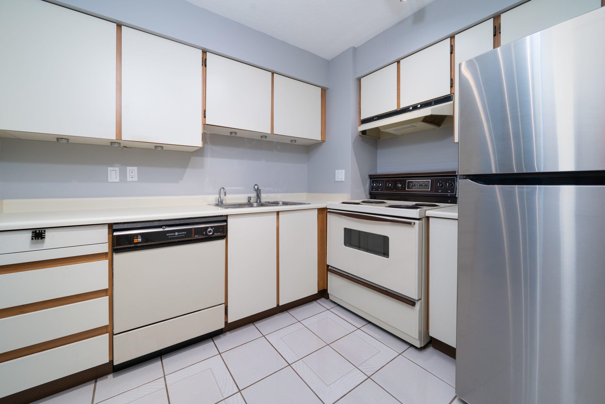 403 1455 ROBSON STREET, #403