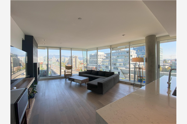 7XX 2211 CAMBIE STREET, Vancouver