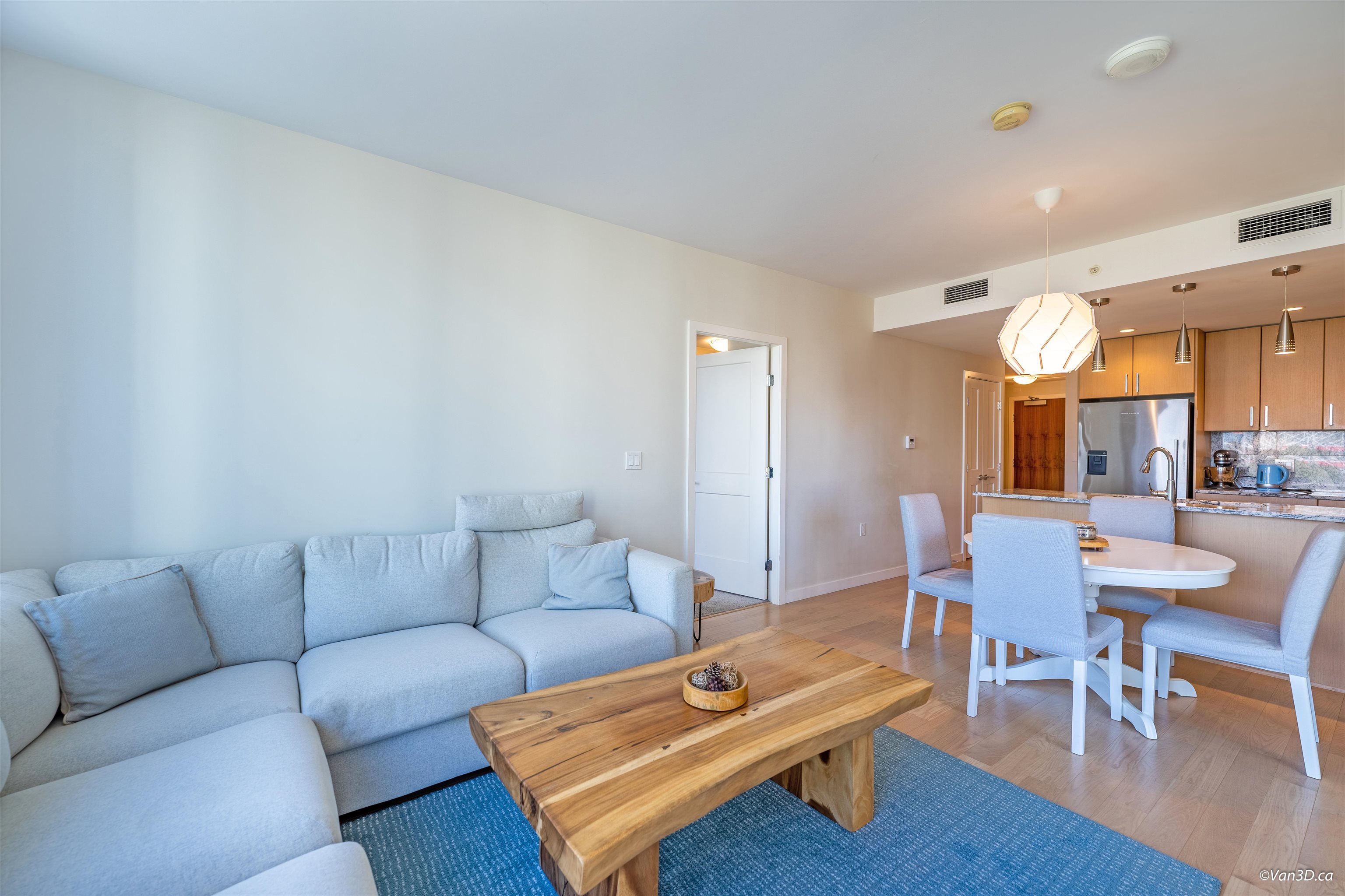 506 1708 ONTARIO STREET, #506