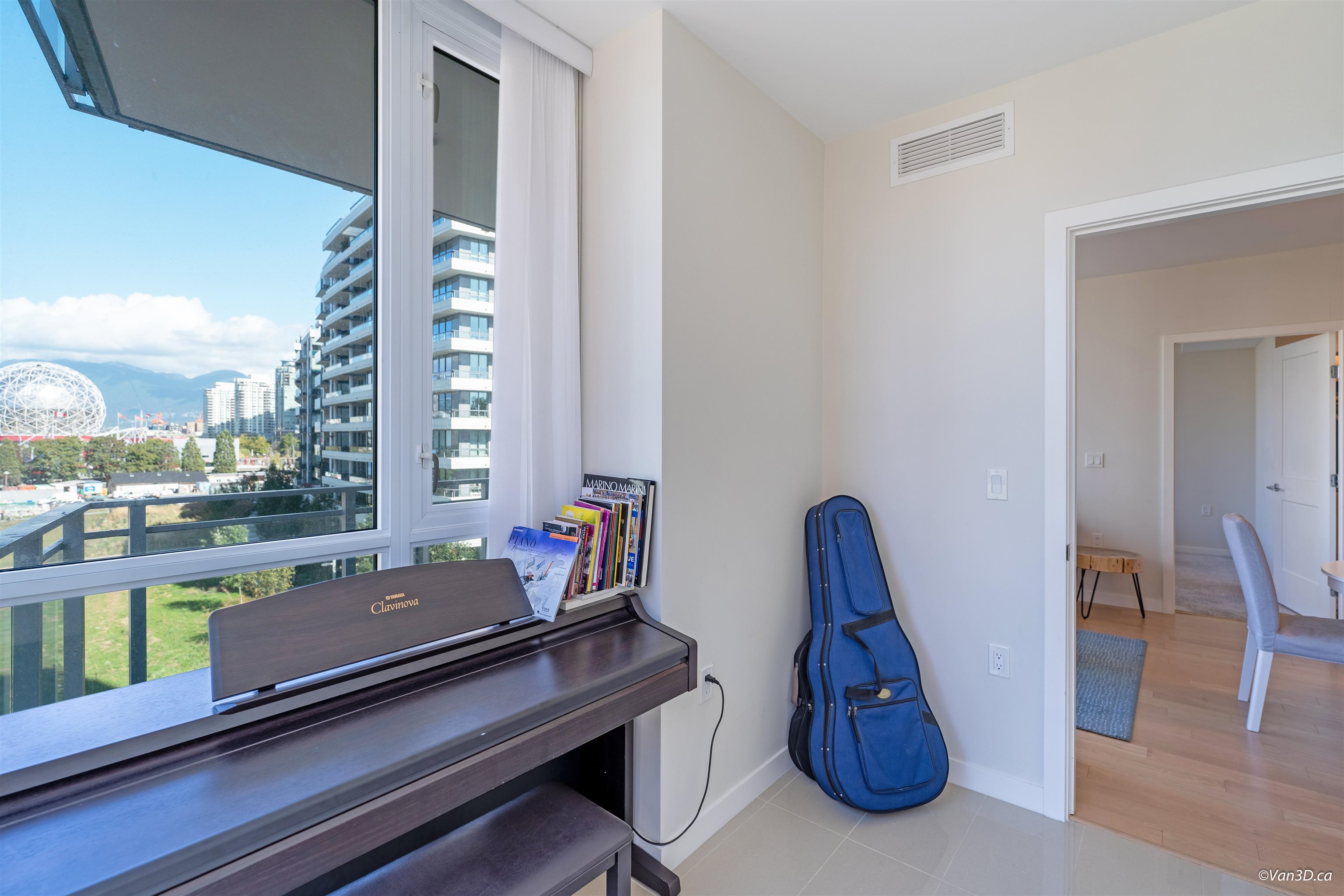 506 1708 ONTARIO STREET, #506
