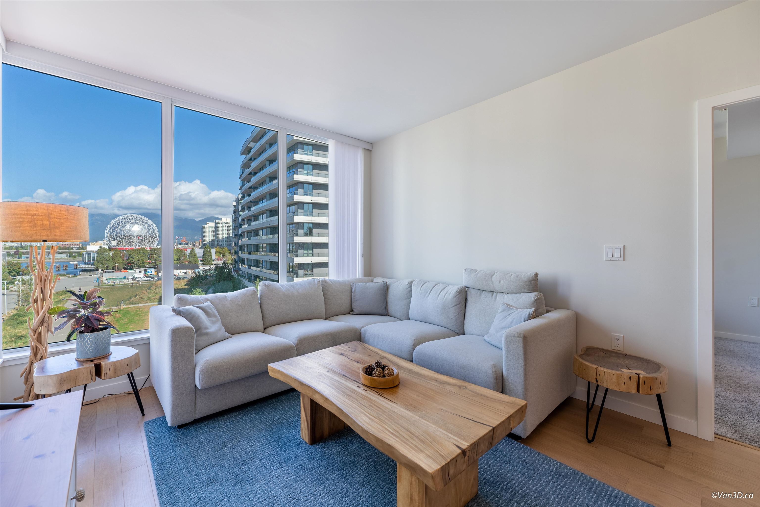 506 1708 ONTARIO STREET, #506