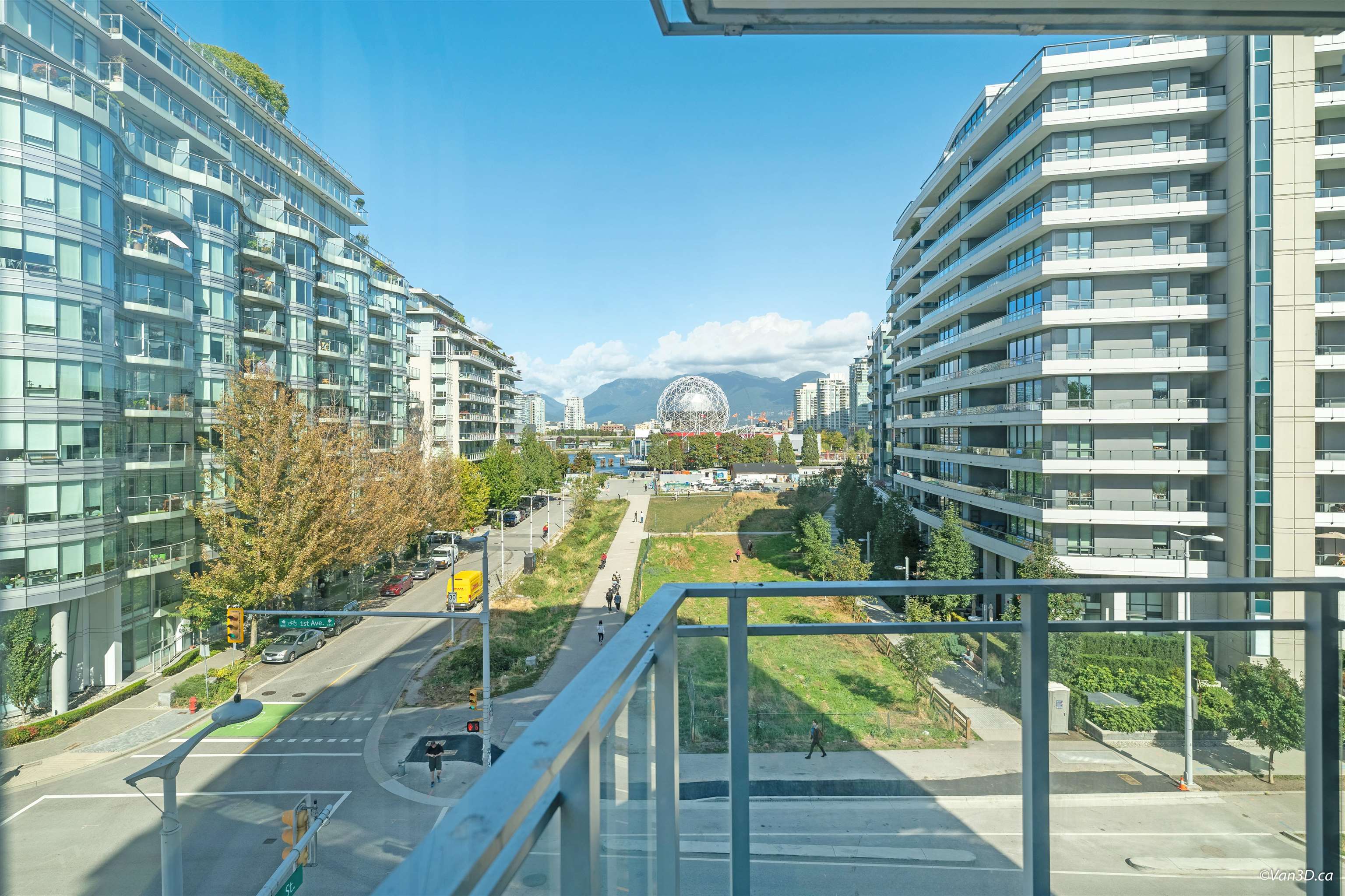 506 1708 ONTARIO STREET, #506