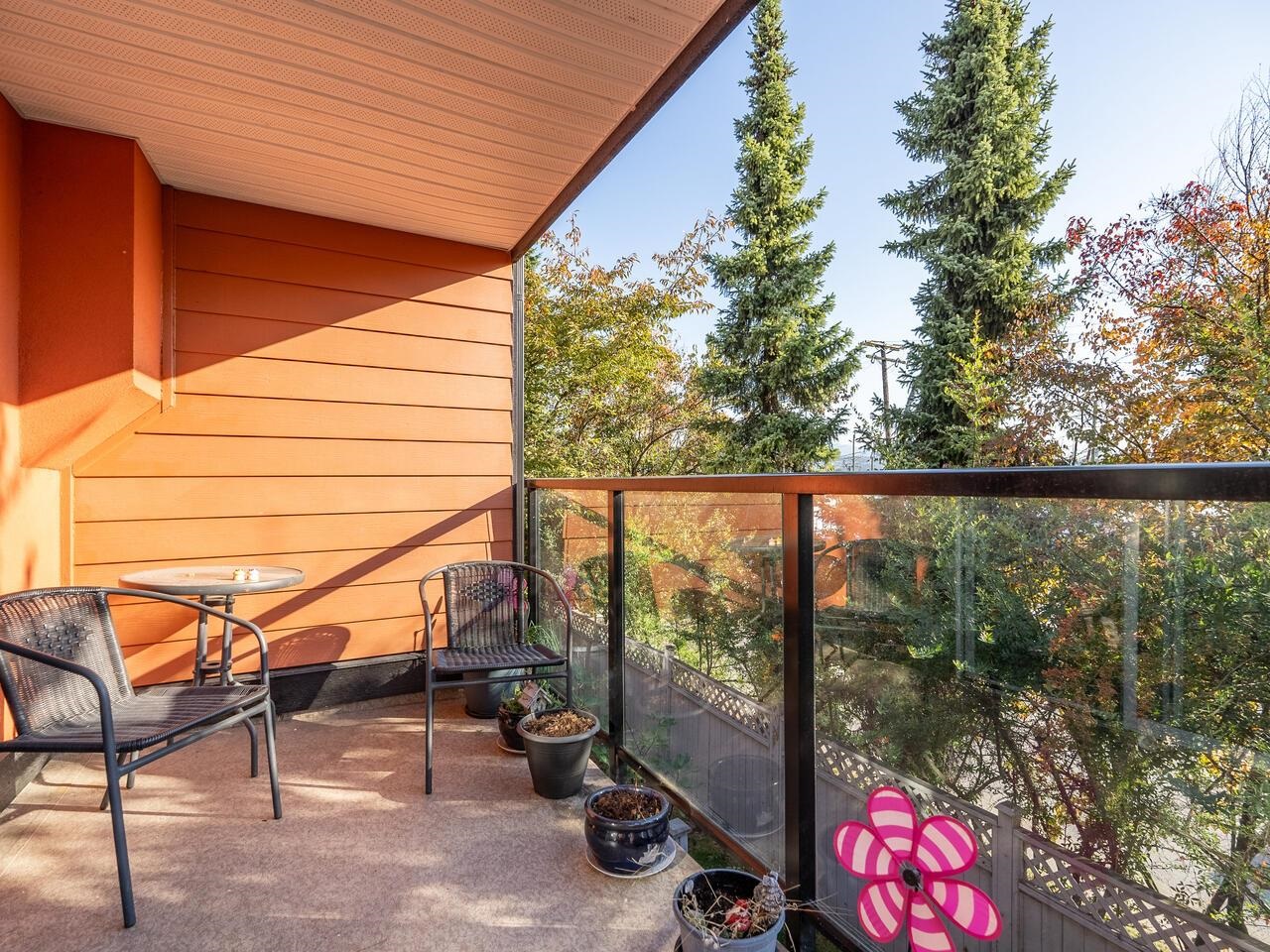 110 303 CUMBERLAND STREET, #110