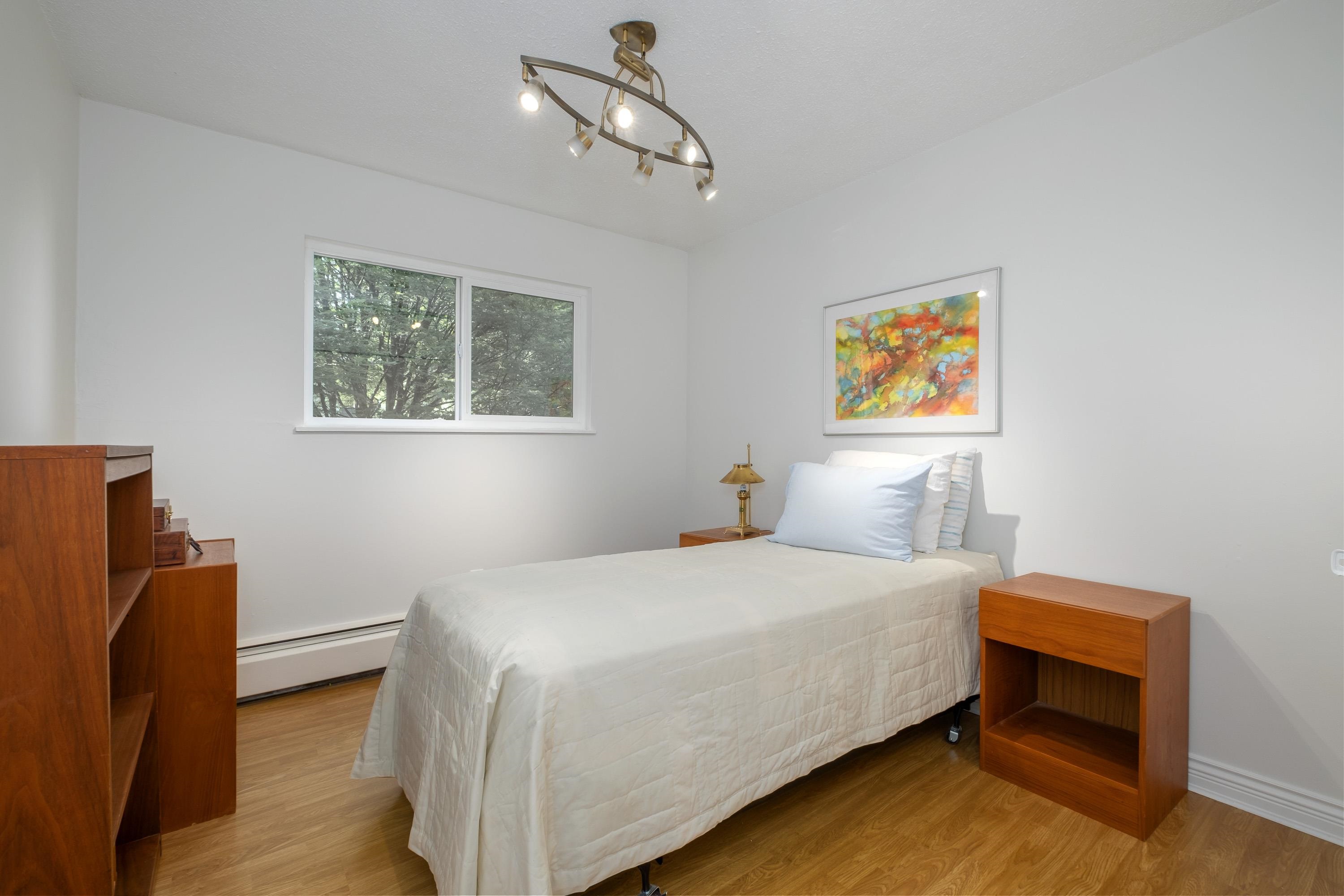 321 204 WESTHILL PLACE, #321
