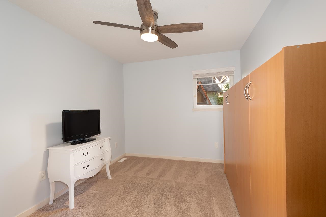128 2000 PANORAMA DRIVE, #128
