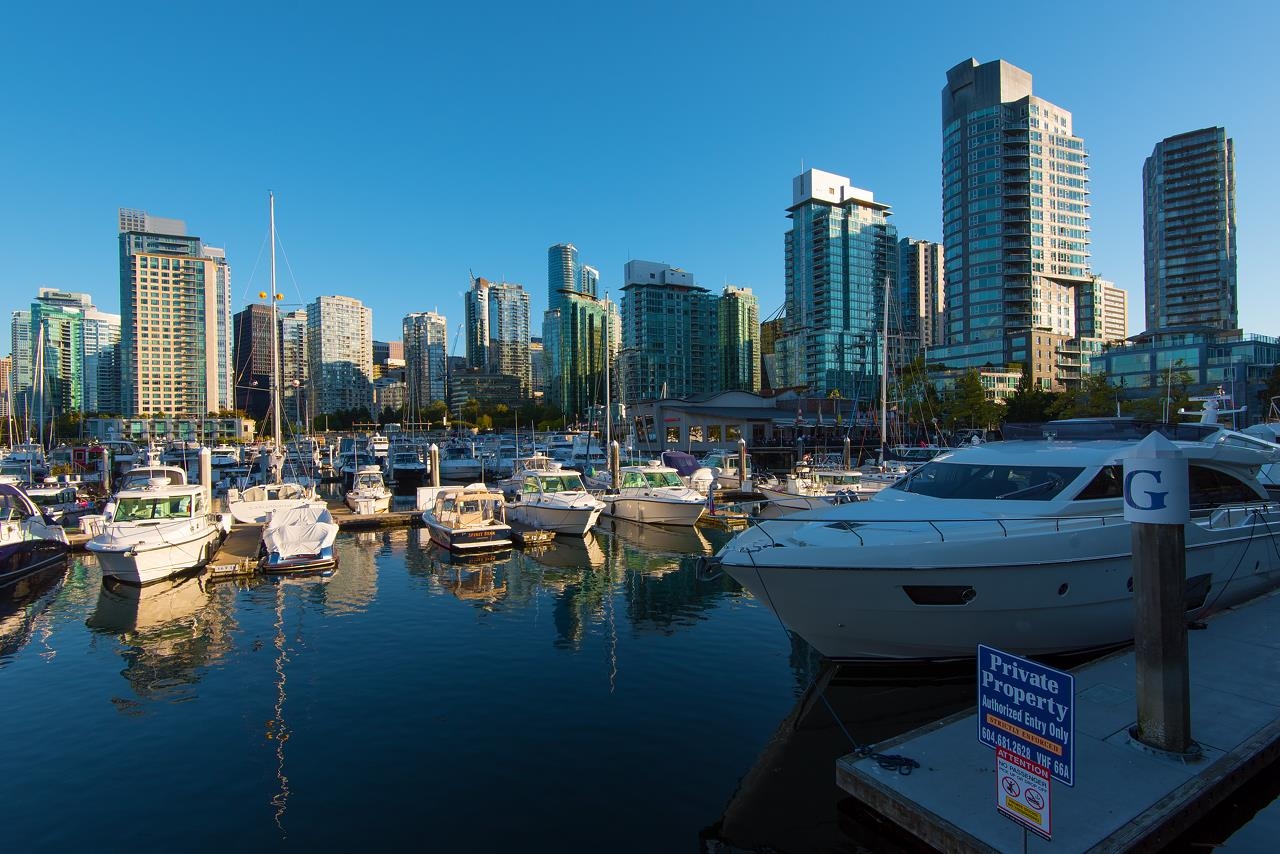902 1860 ROBSON STREET, #902